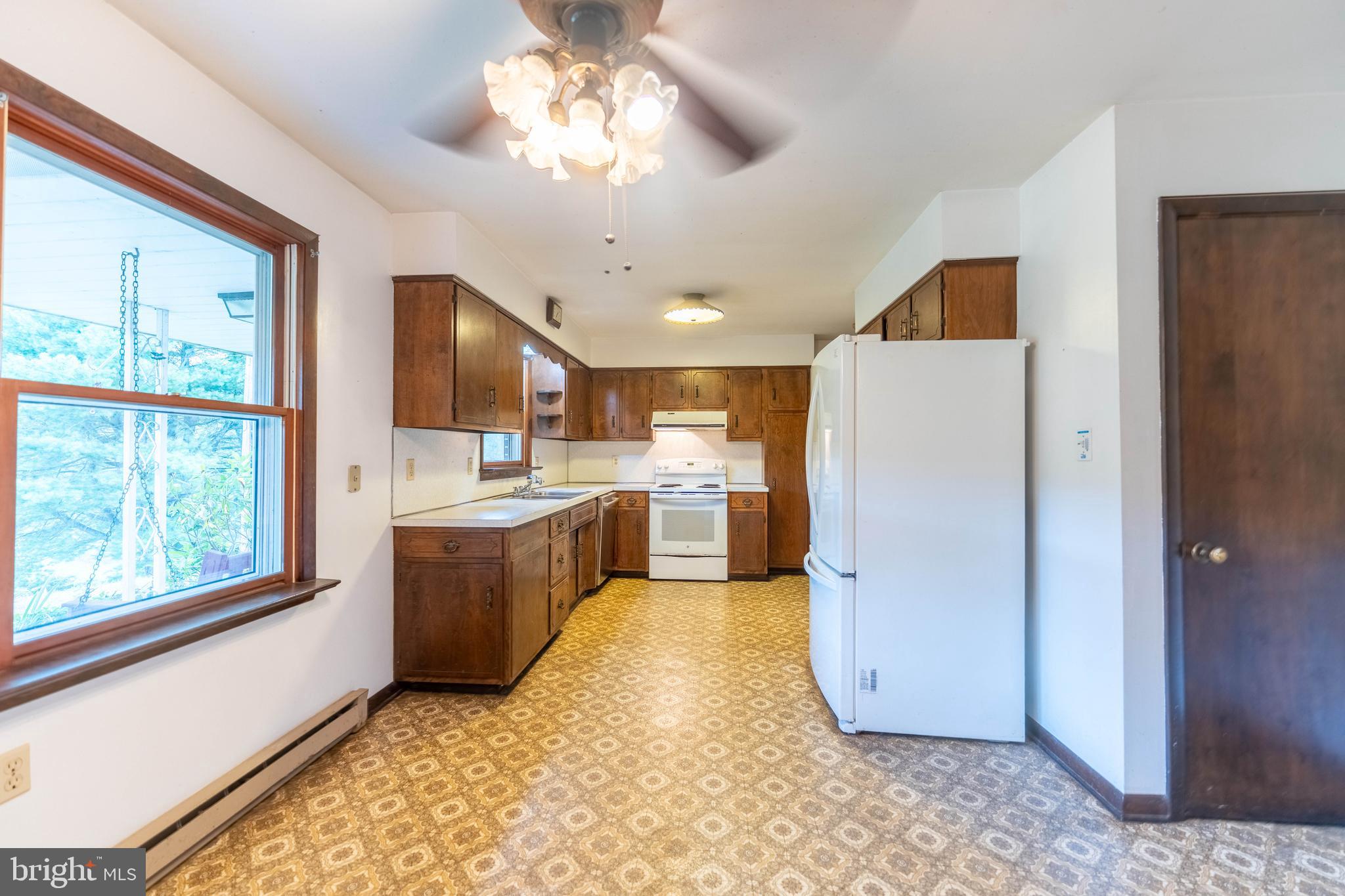 NEWPORT - Residential