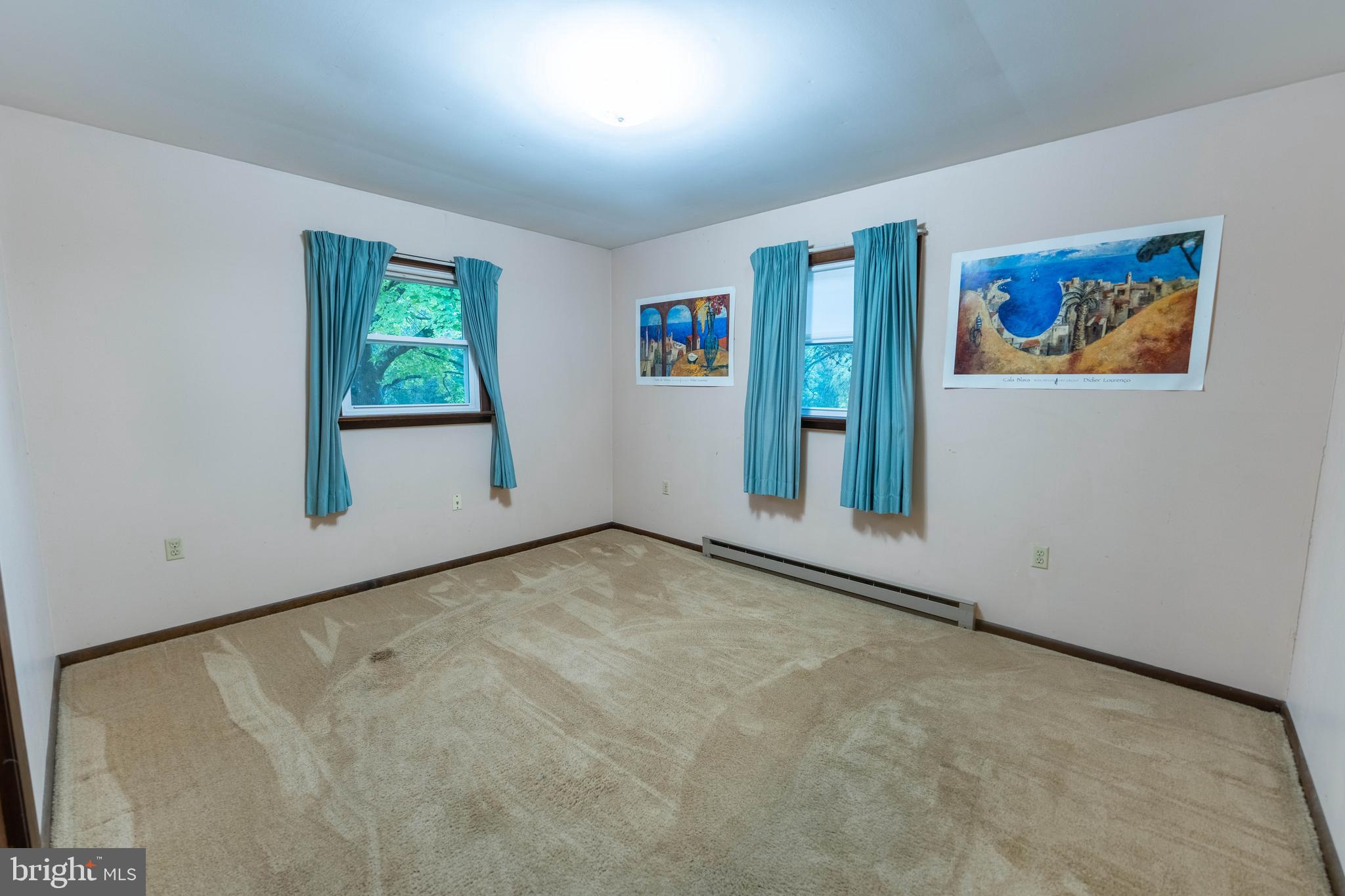 NEWPORT - Residential