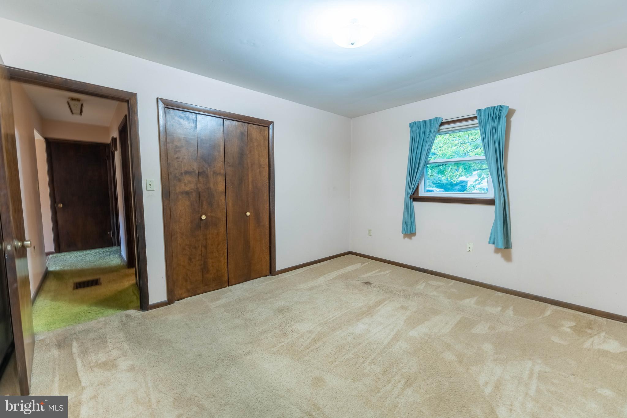 NEWPORT - Residential