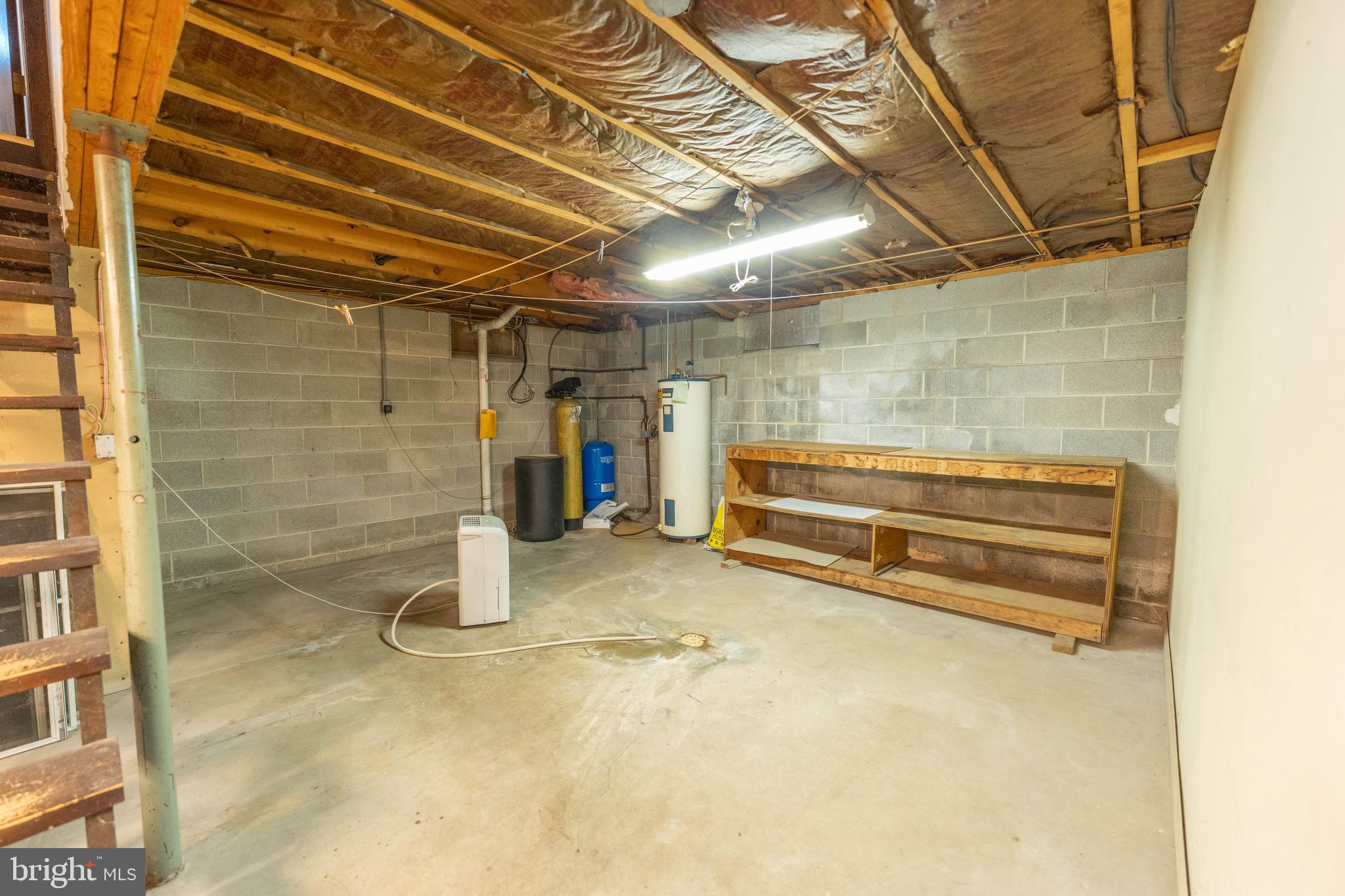 NEWPORT - Residential