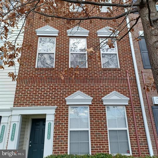 SUMMERFIELD - Residential Lease