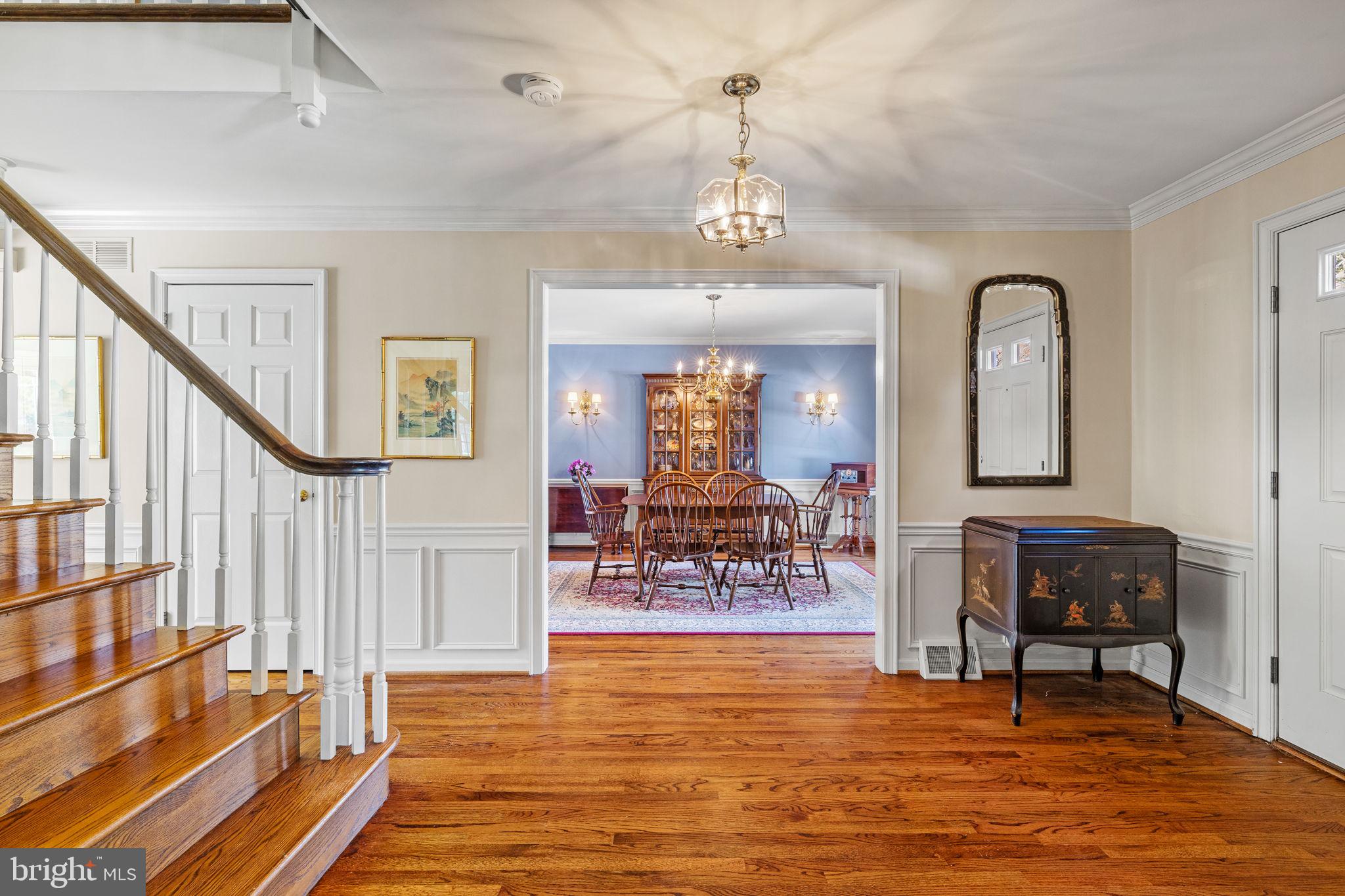 RIVER KNOLL - Residential