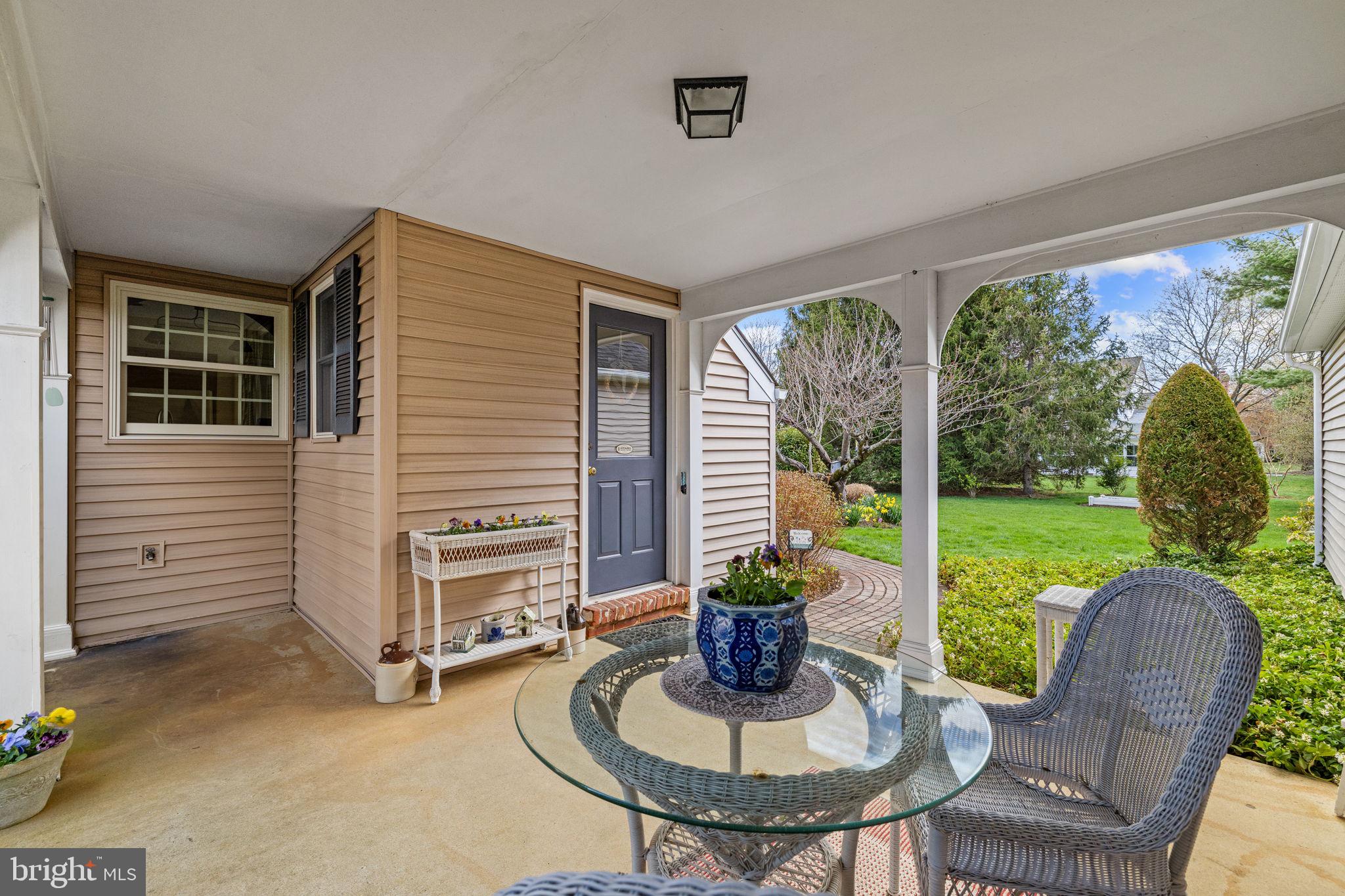 RIVER KNOLL - Residential