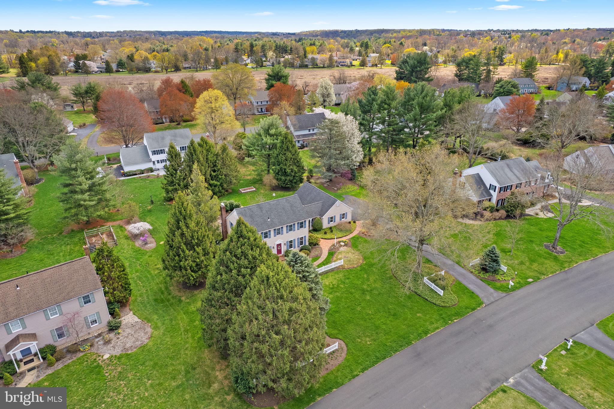 RIVER KNOLL - Residential