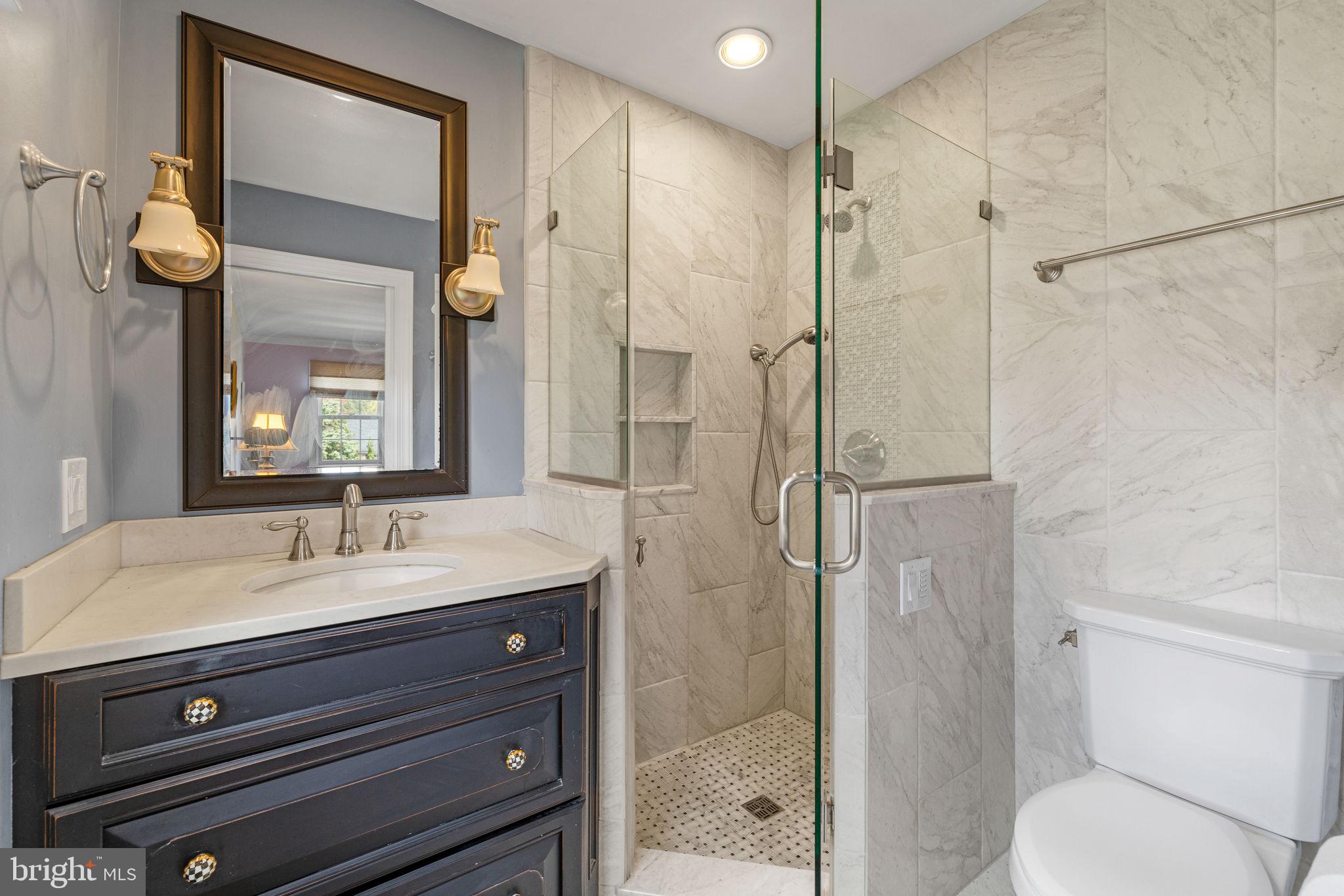 RIVER KNOLL - Residential