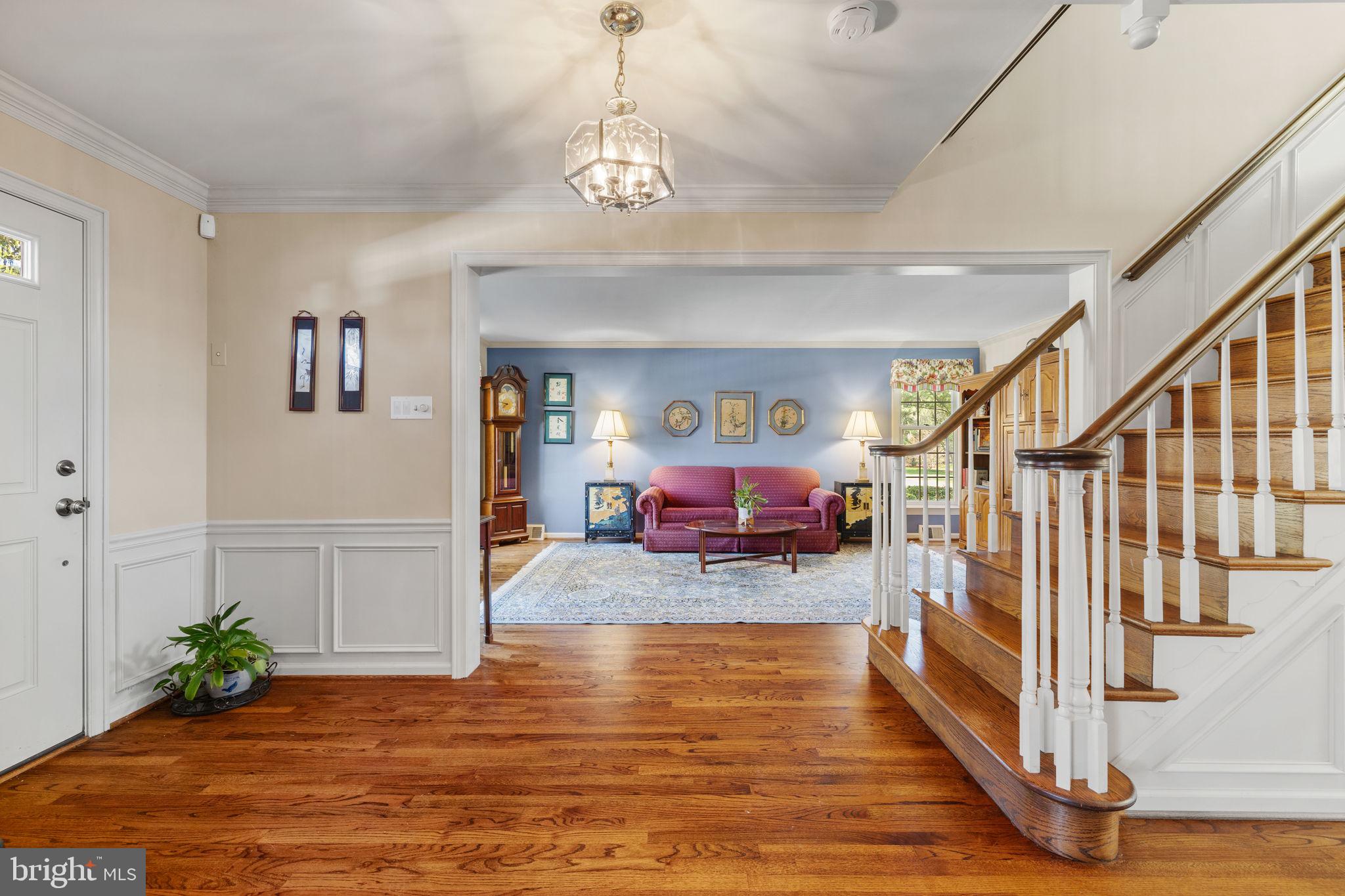 RIVER KNOLL - Residential