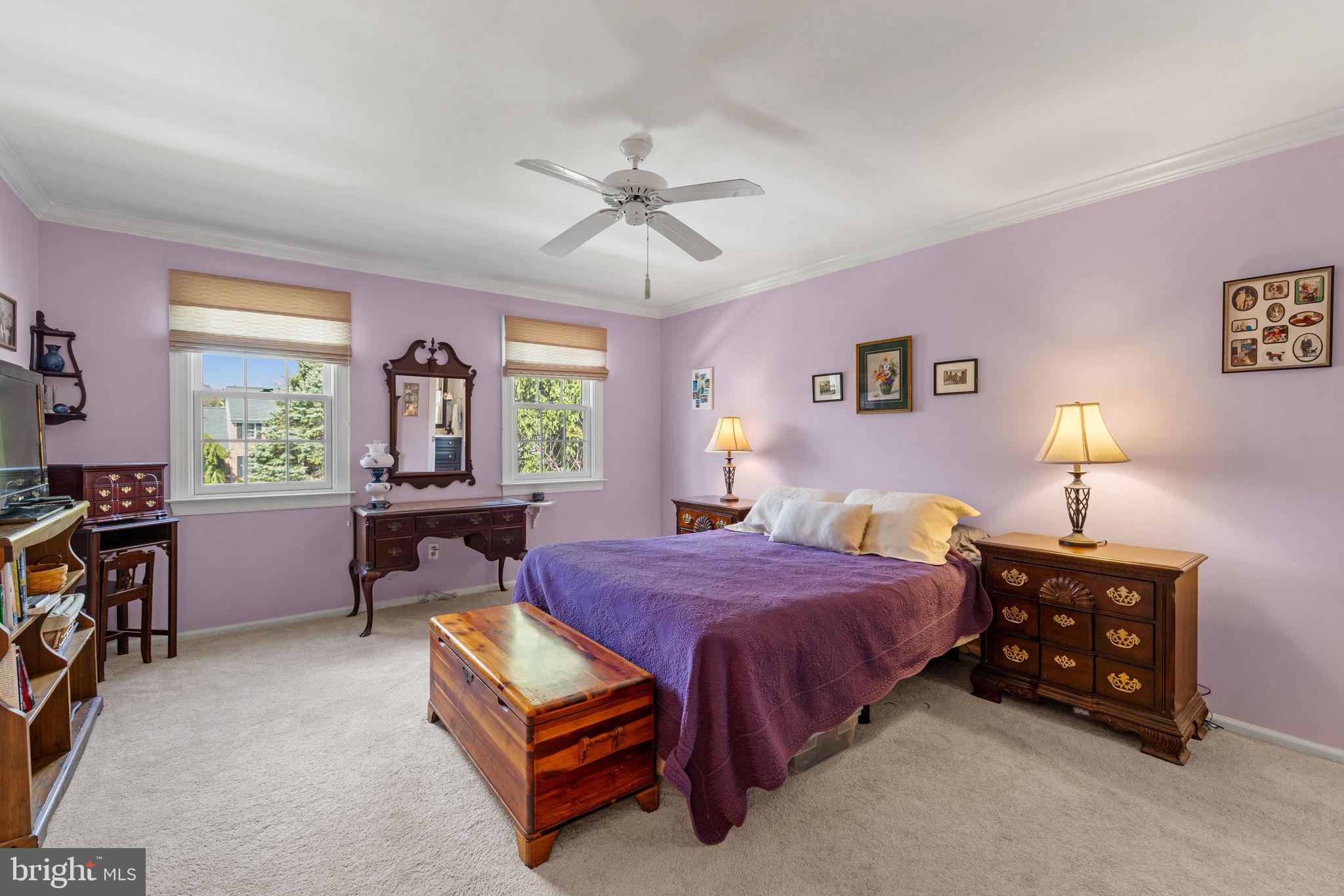 RIVER KNOLL - Residential