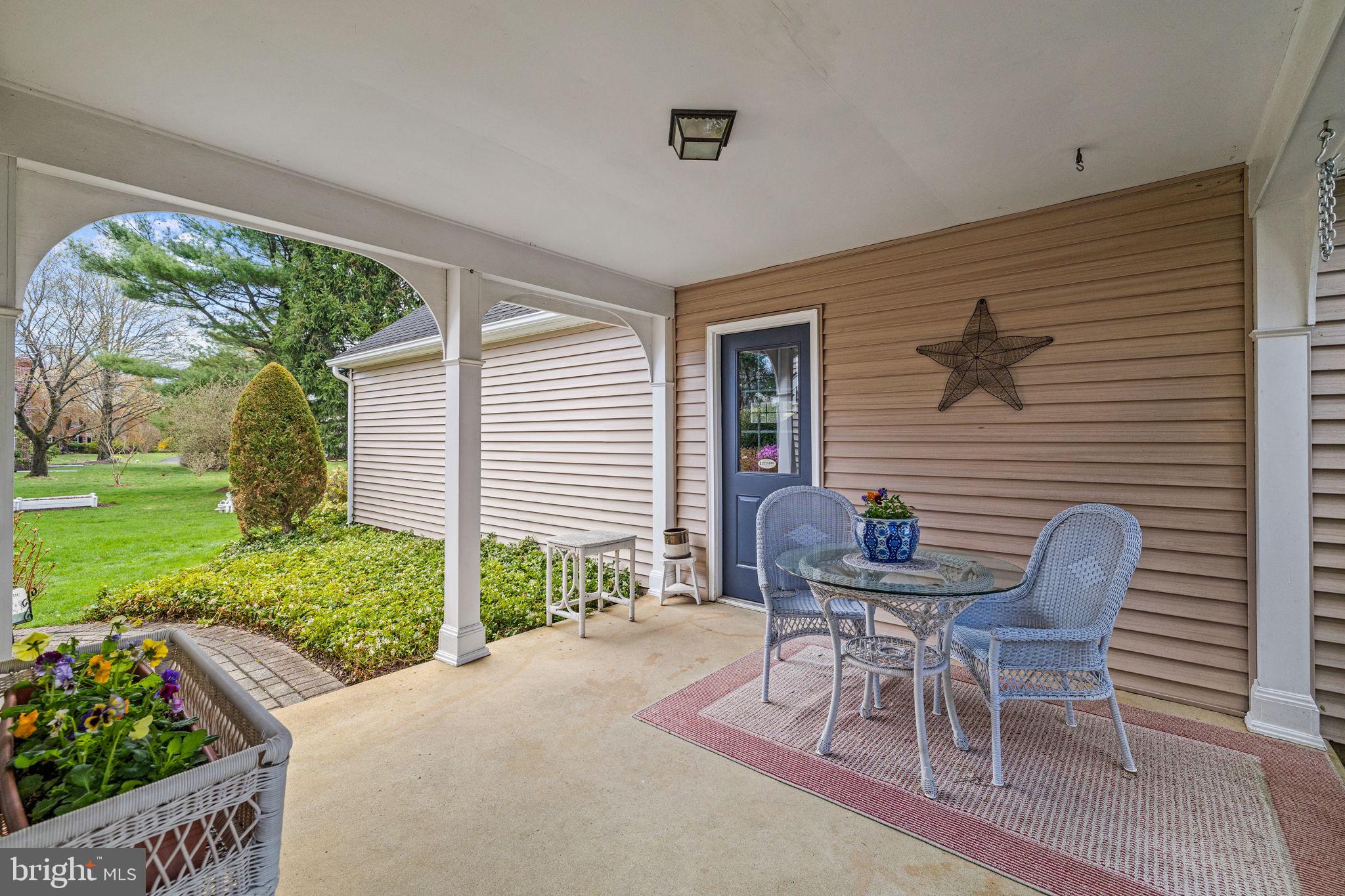 RIVER KNOLL - Residential