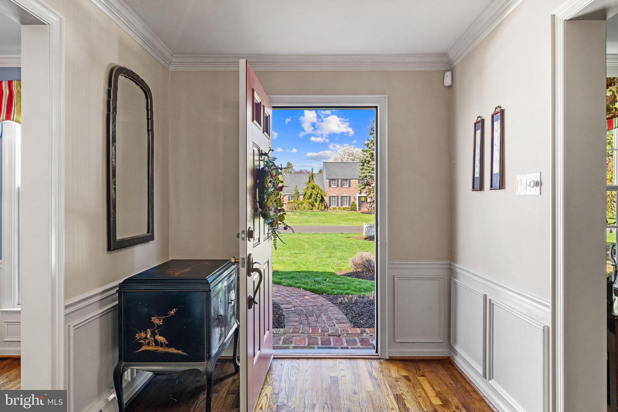 RIVER KNOLL - Residential