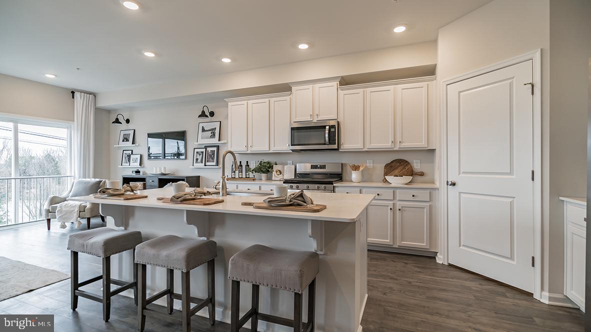 1103 MEADOWLARK DRIVE