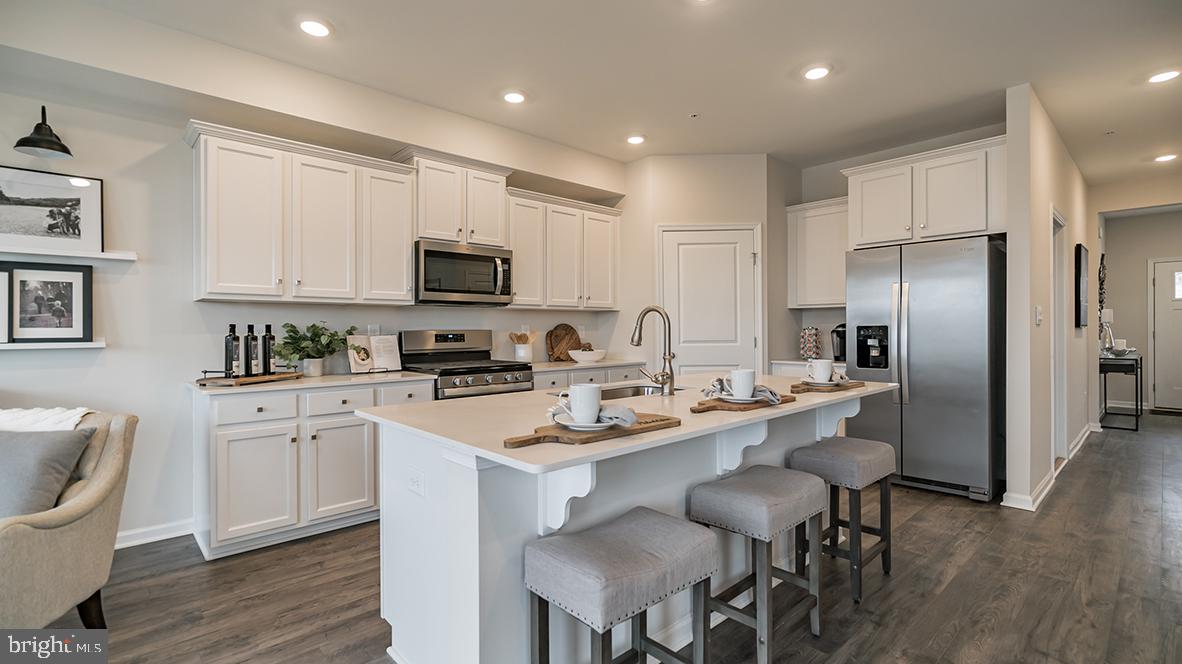 1103 MEADOWLARK DRIVE