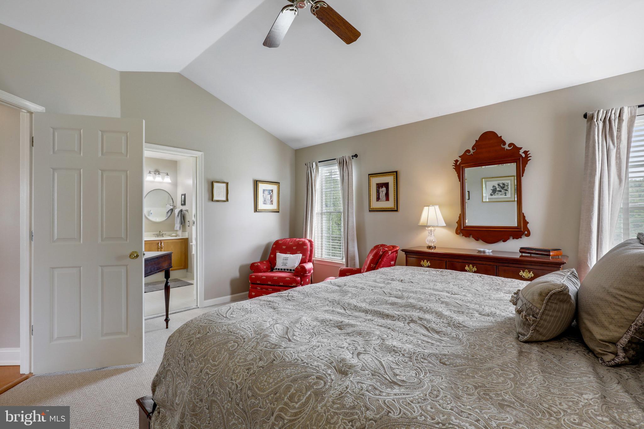 EDGEWOOD - Residential