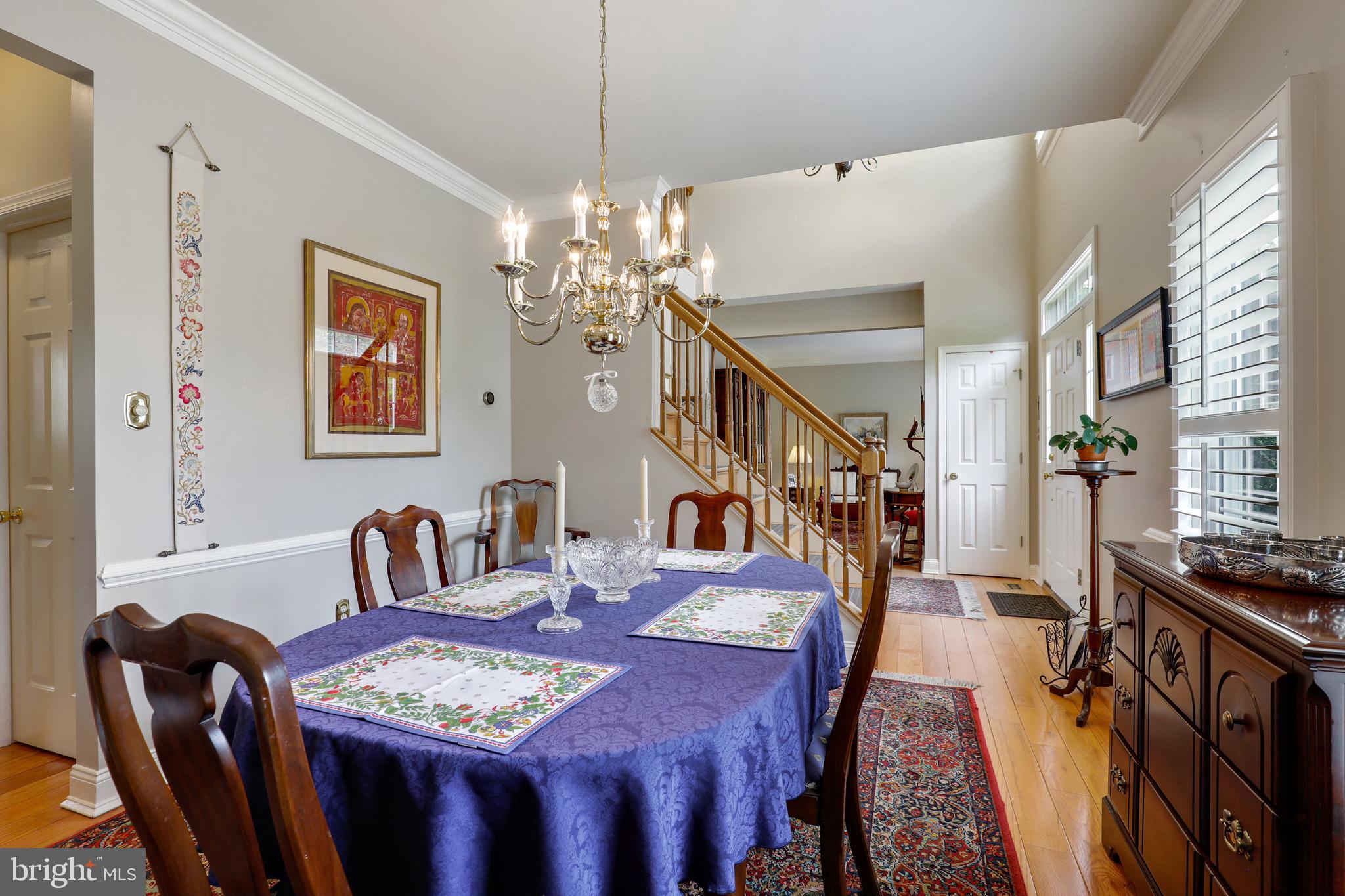 EDGEWOOD - Residential