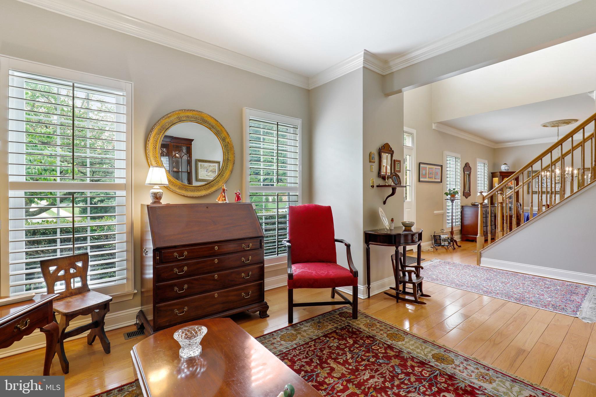 EDGEWOOD - Residential