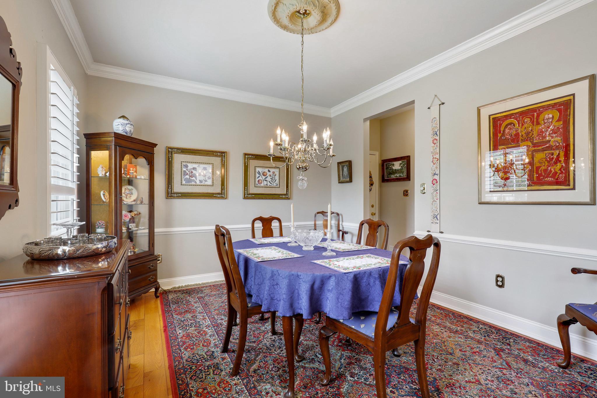 EDGEWOOD - Residential