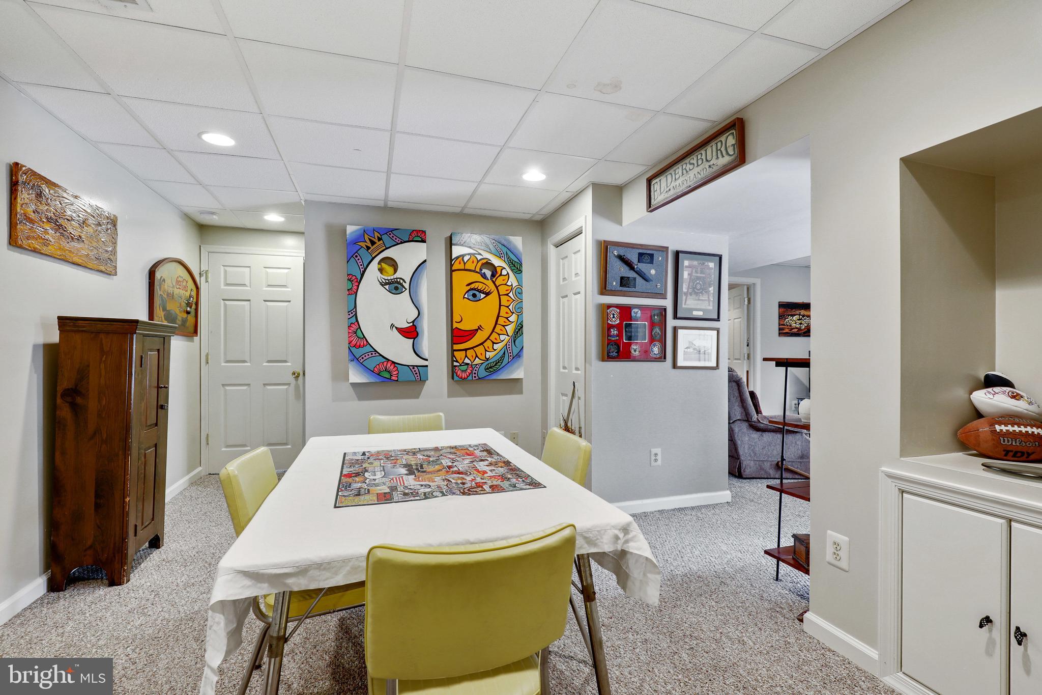 EDGEWOOD - Residential