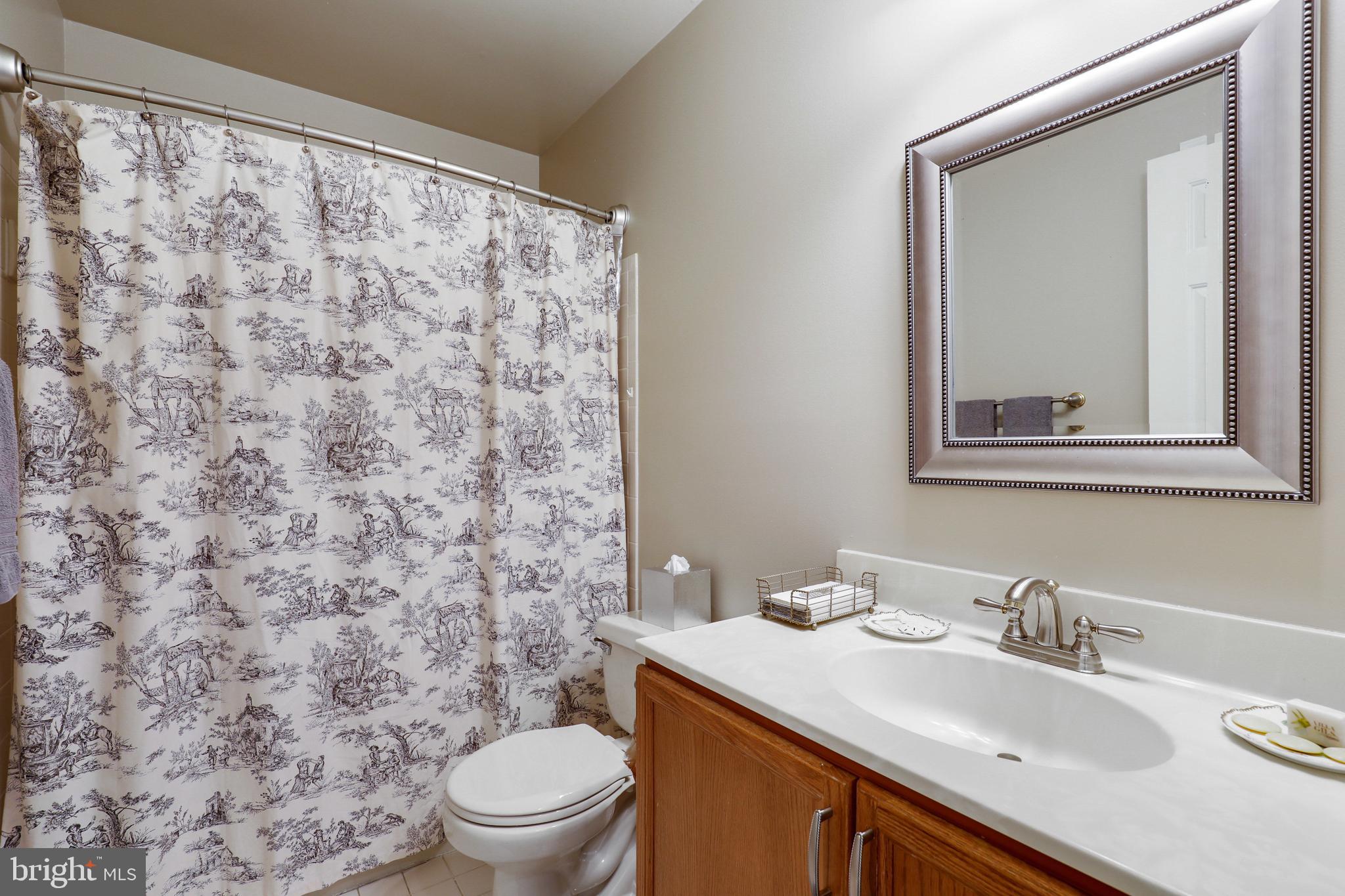 EDGEWOOD - Residential