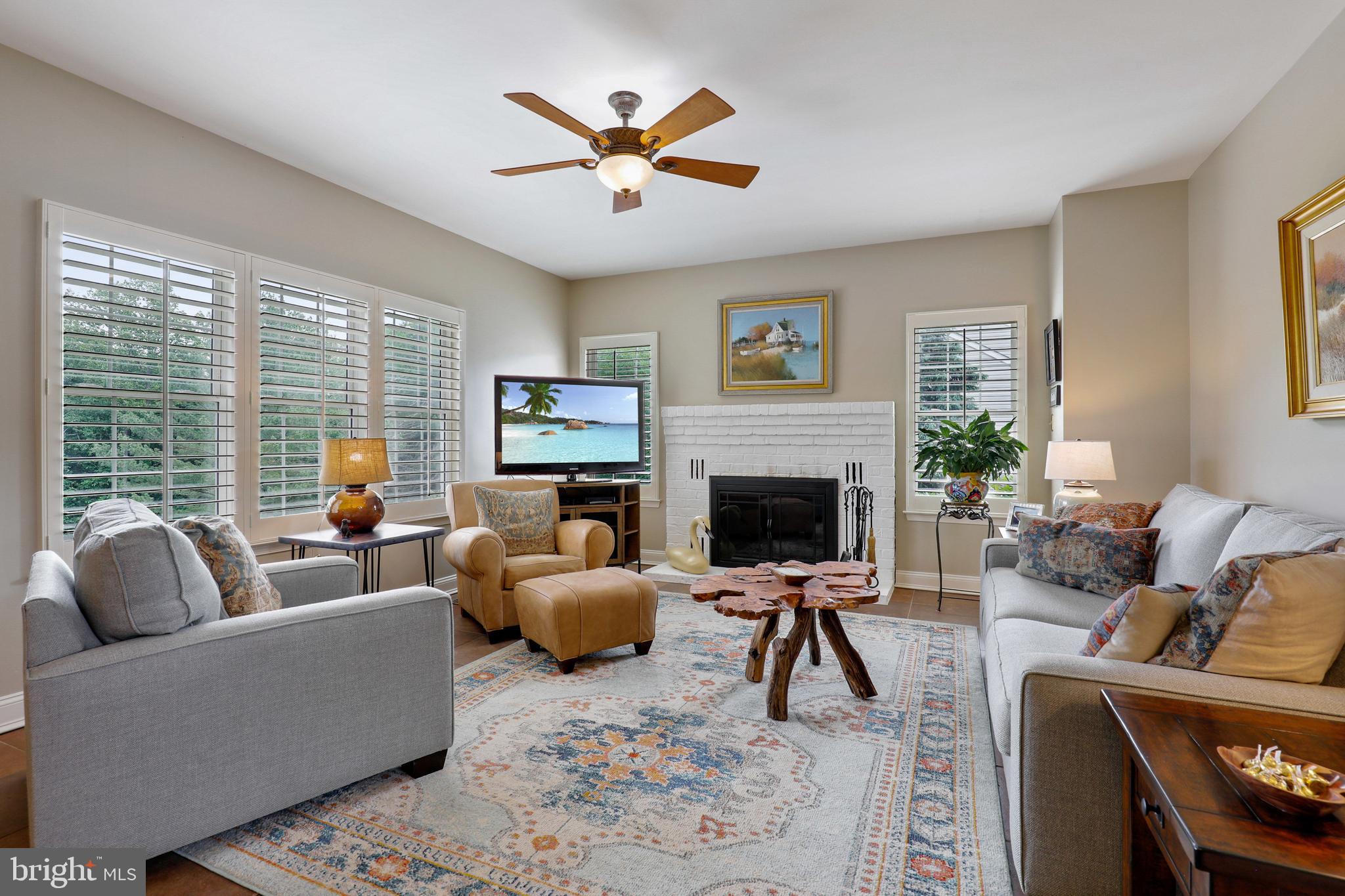 EDGEWOOD - Residential