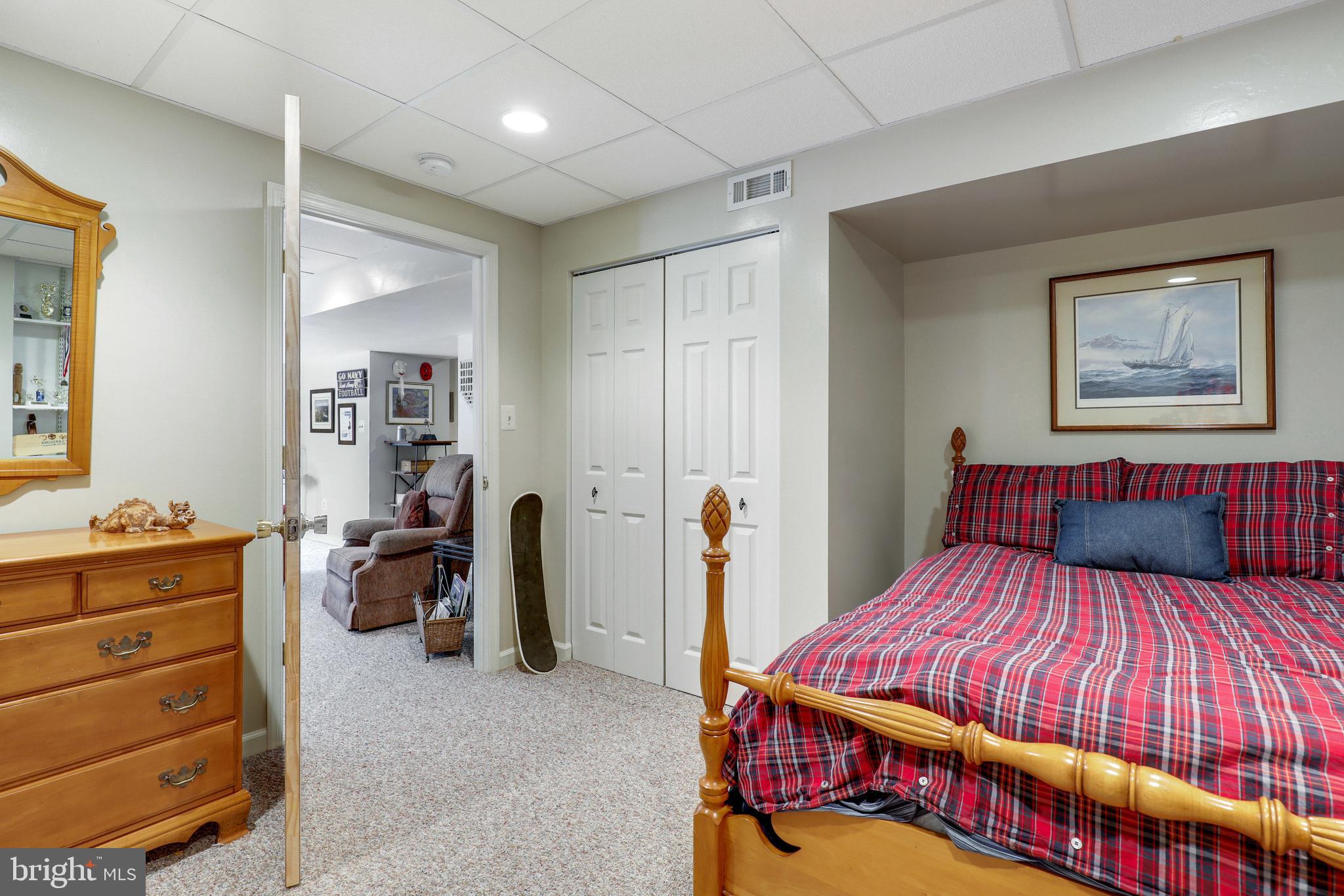 EDGEWOOD - Residential