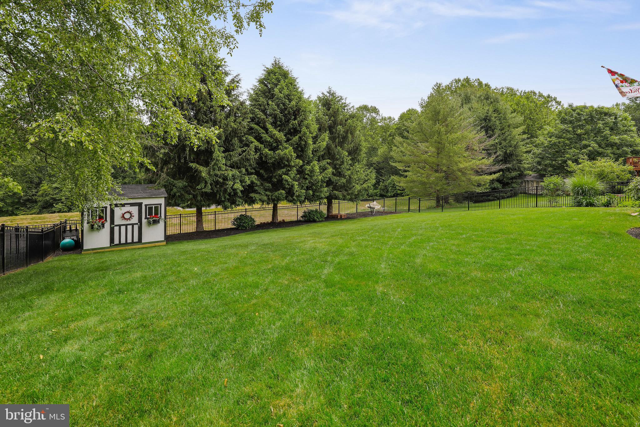 EDGEWOOD - Residential