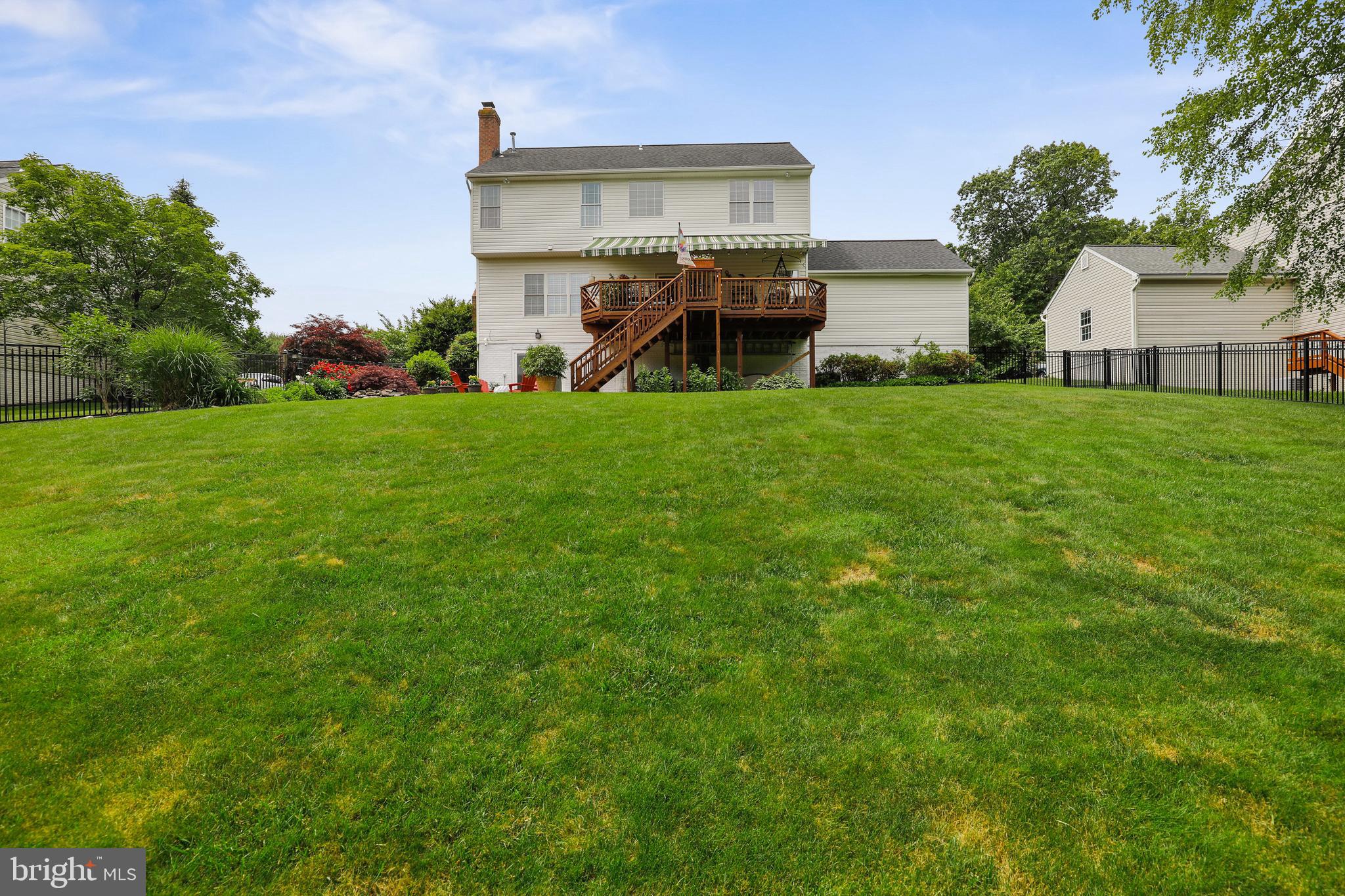 EDGEWOOD - Residential