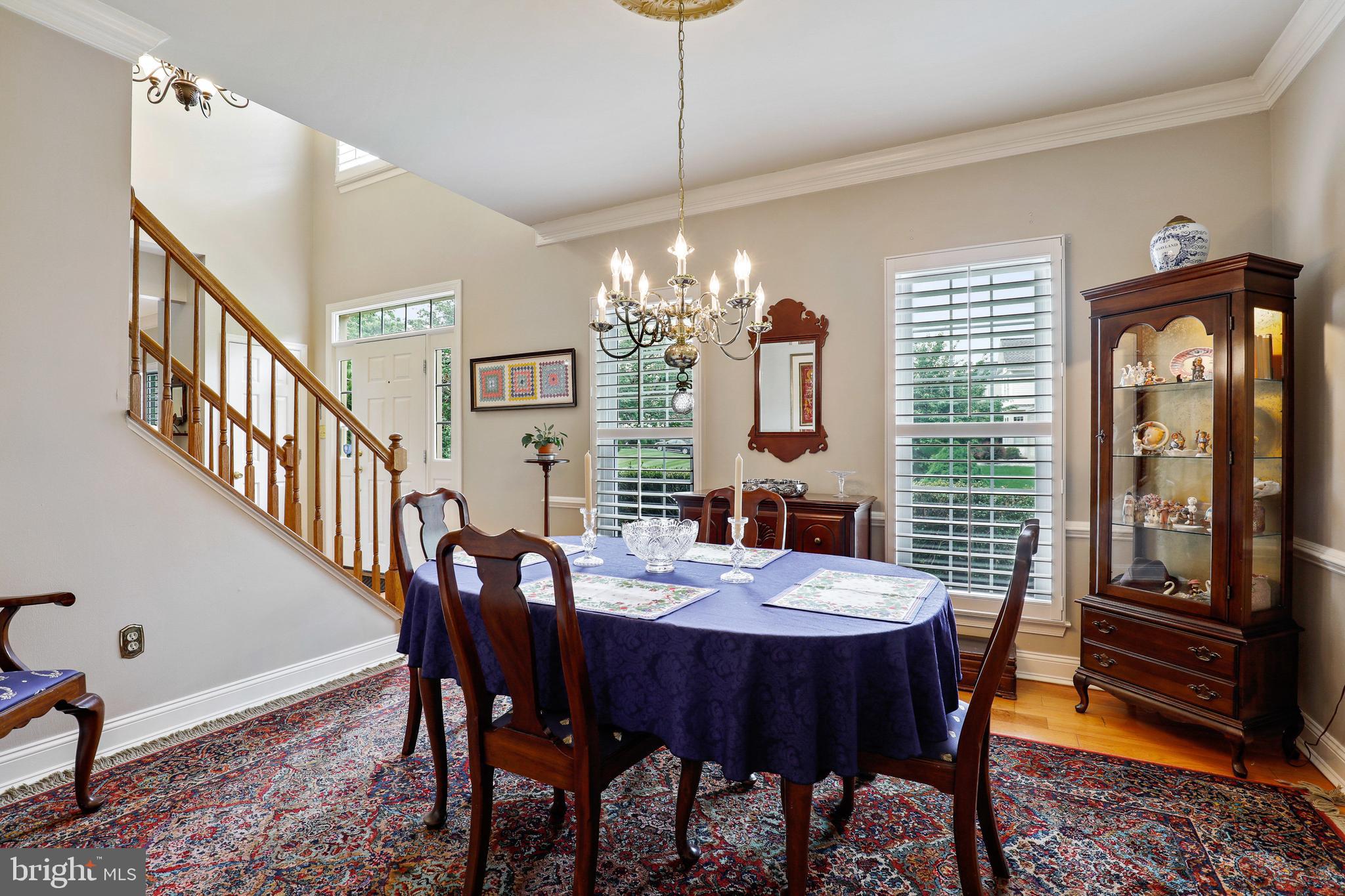 EDGEWOOD - Residential