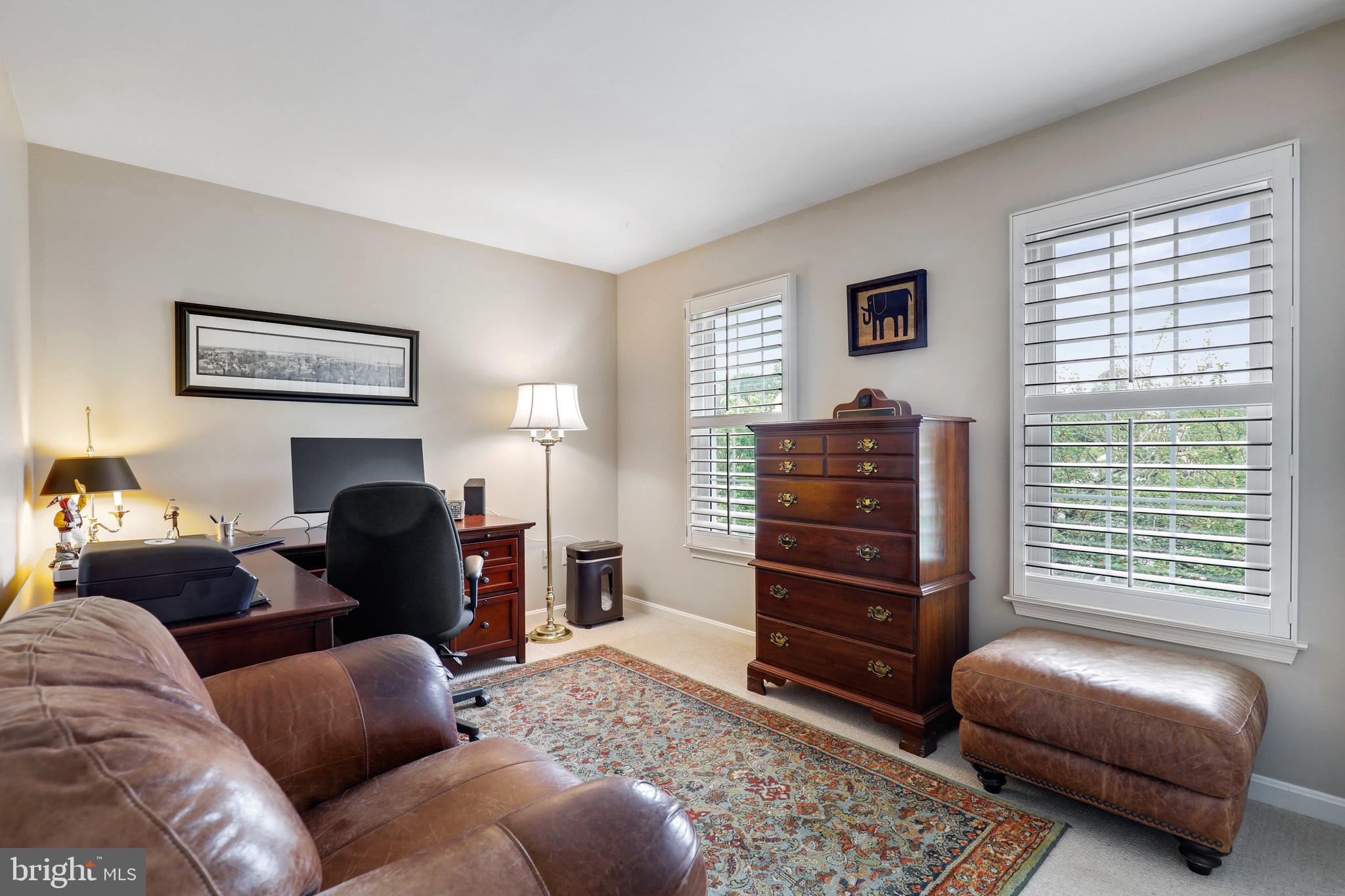 EDGEWOOD - Residential