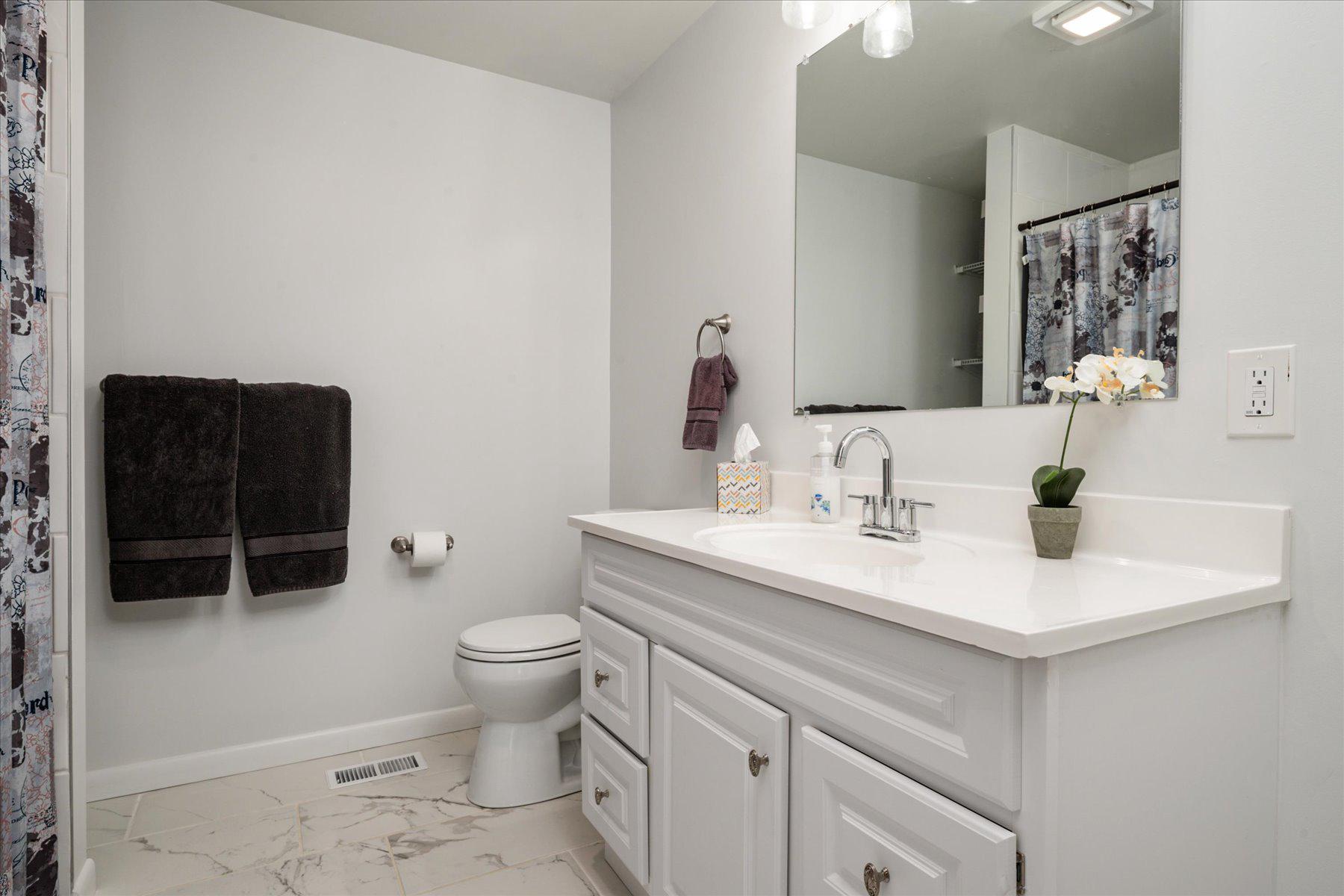 TRUXTON HEIGHTS - Residential