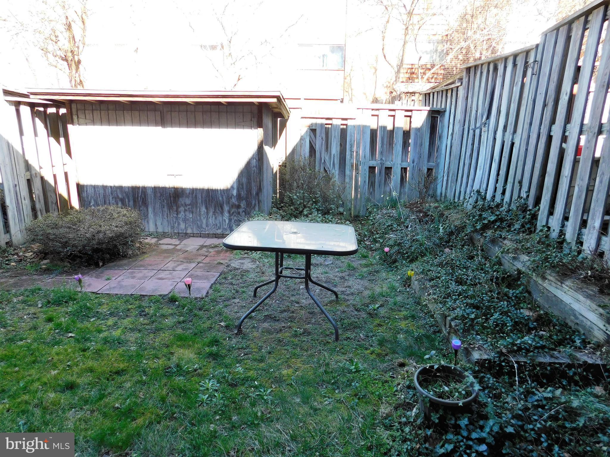 VILLAGE OF OWEN BROWN - Residential