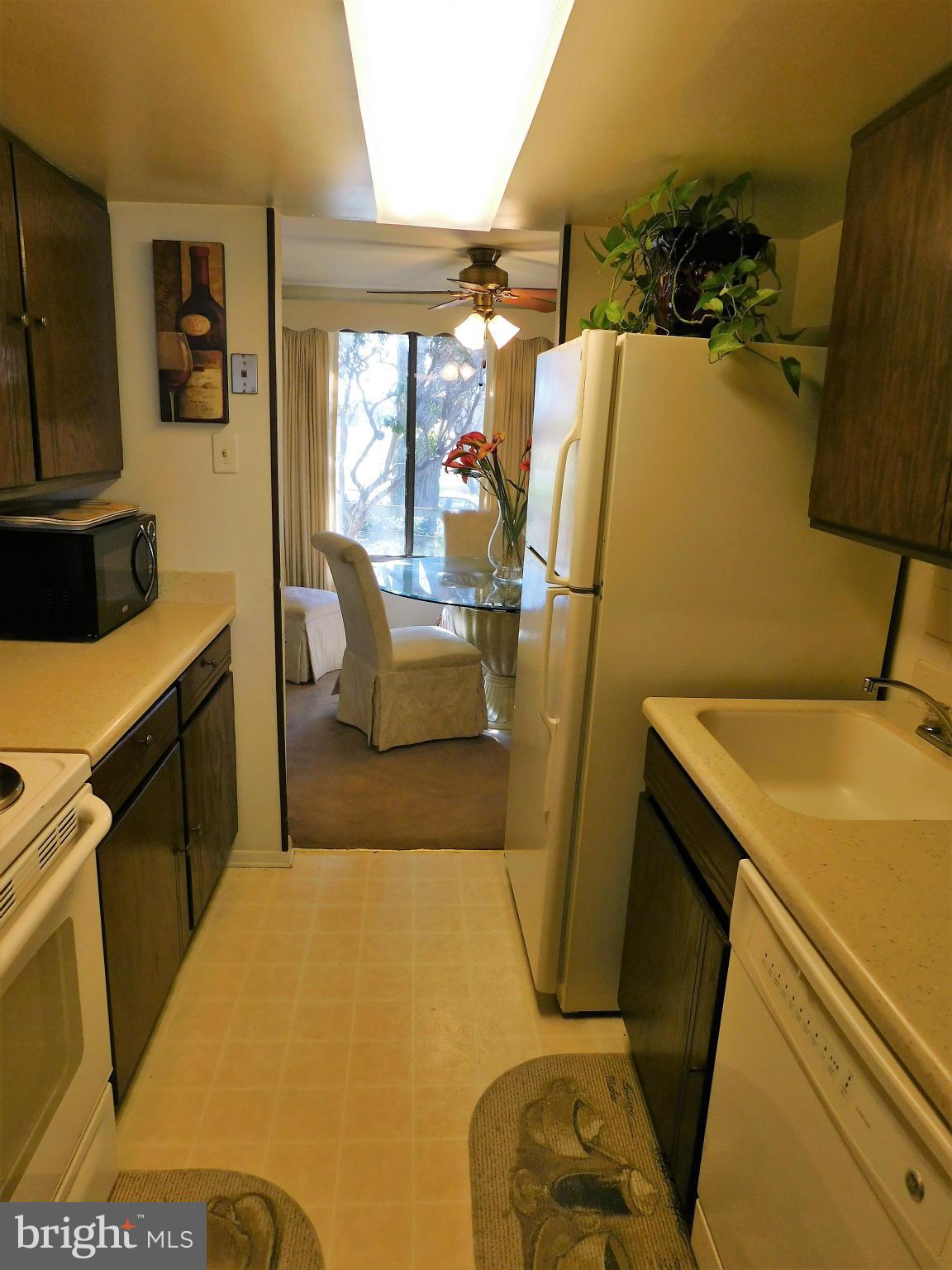 VILLAGE OF OWEN BROWN - Residential