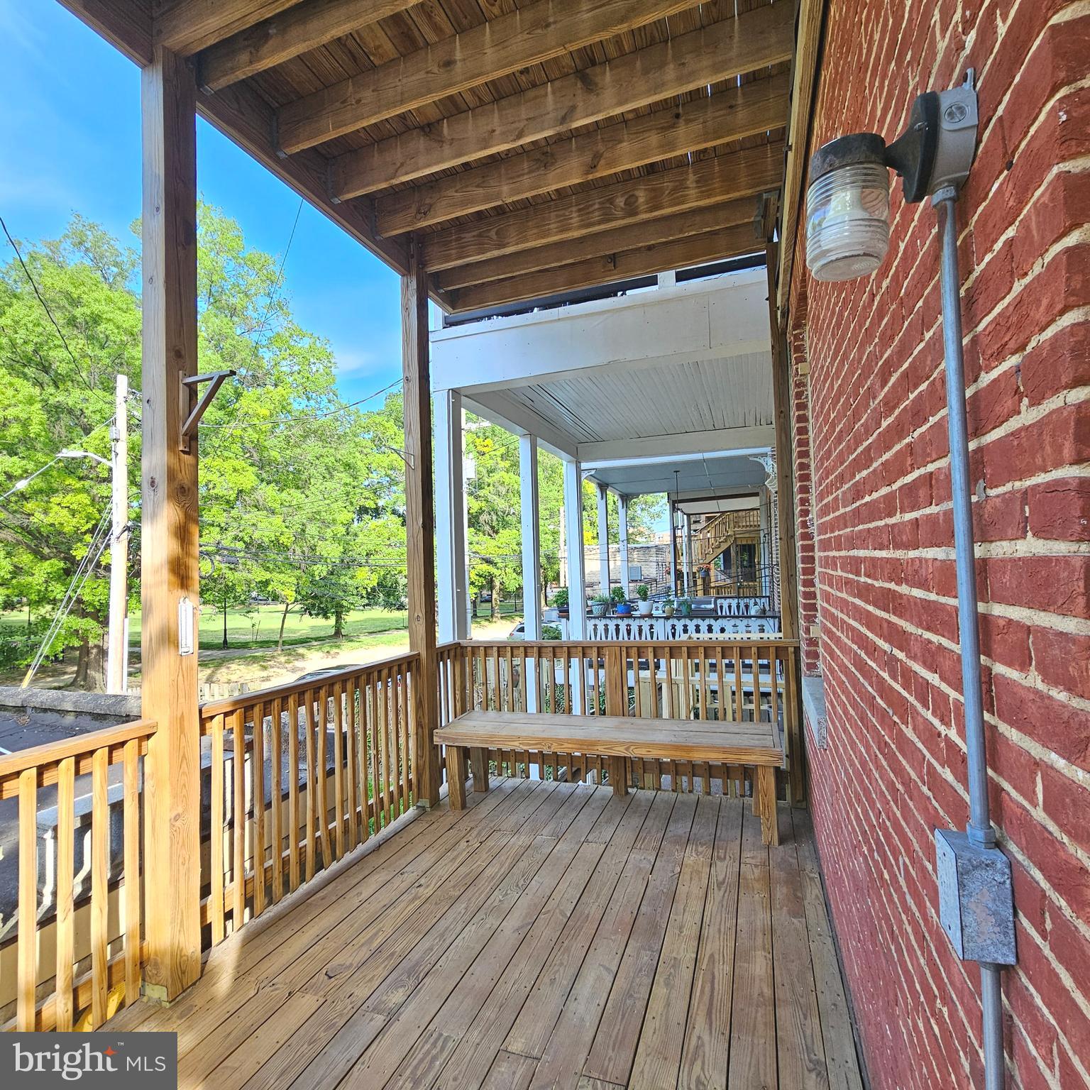 BOLTON HILL HISTORIC DISTRICT - Residential Lease