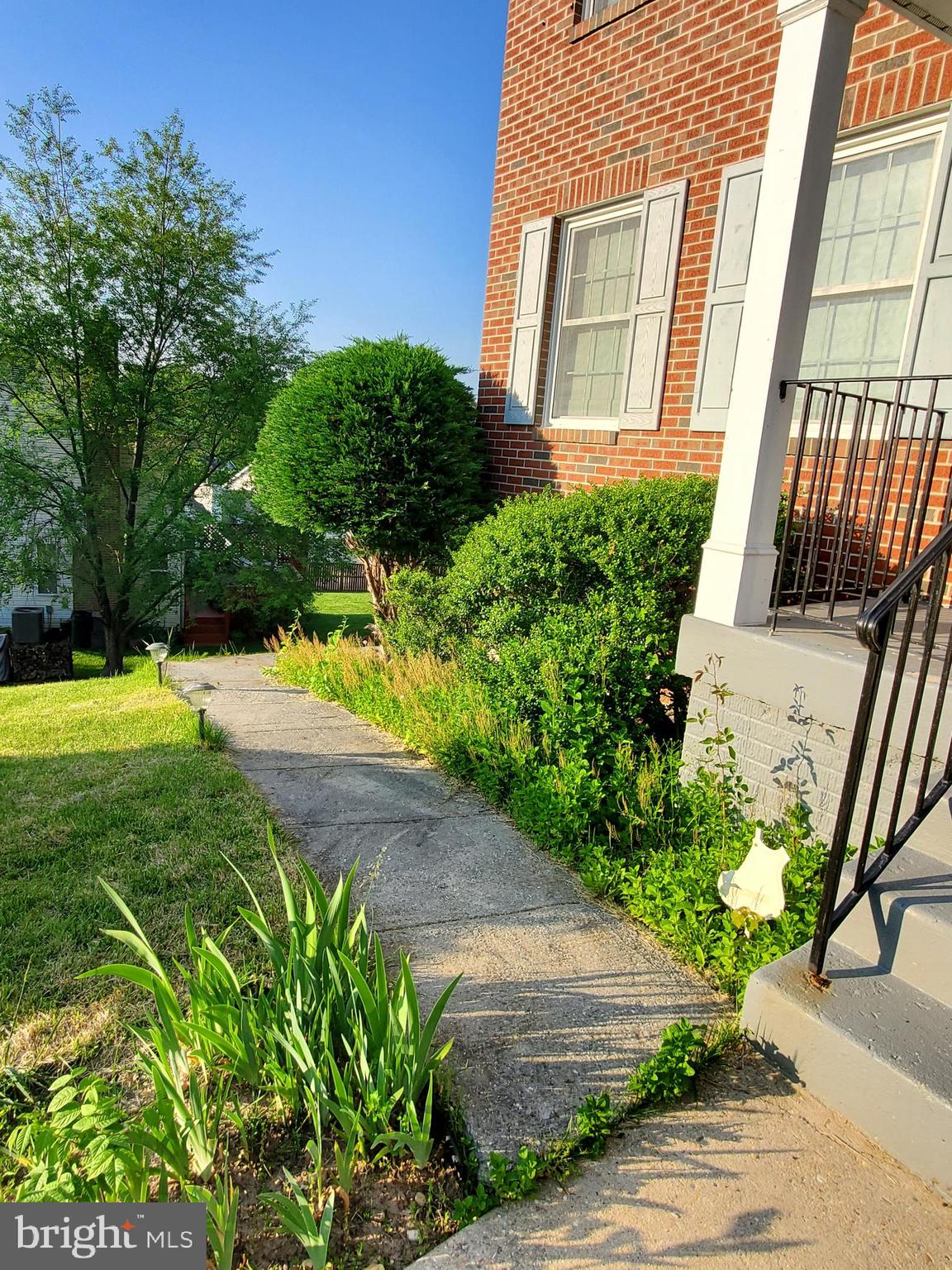 HIGH POINT HEIGHTS - Residential Lease