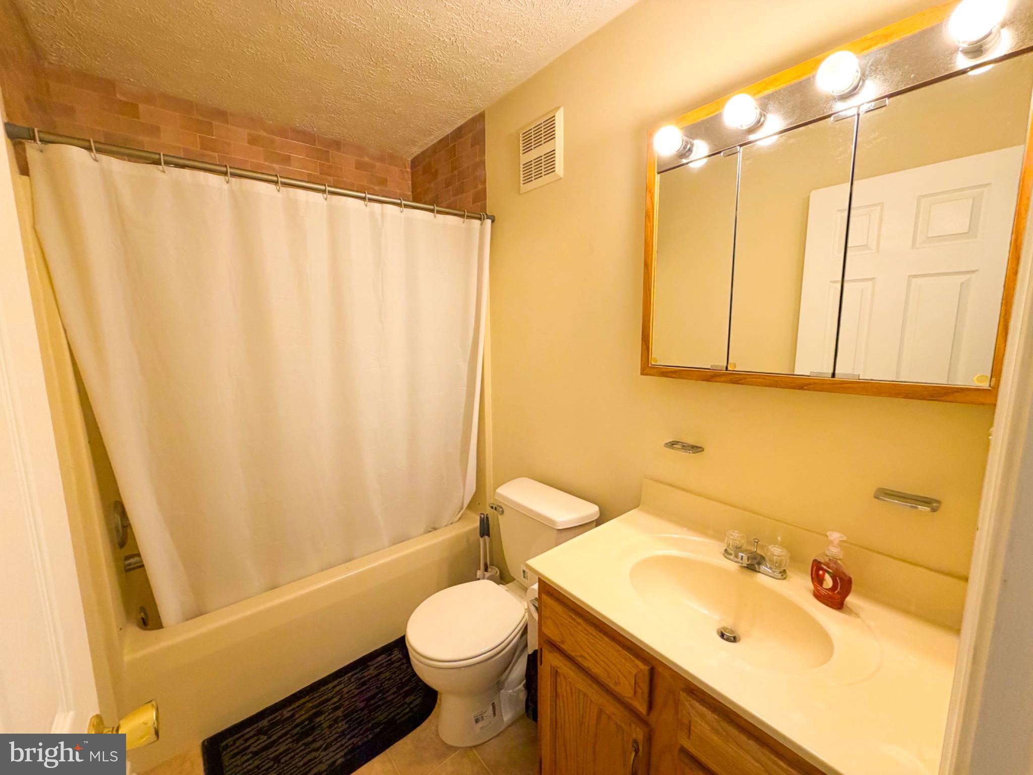 PLEASANT VALLEY ESTATE - Residential