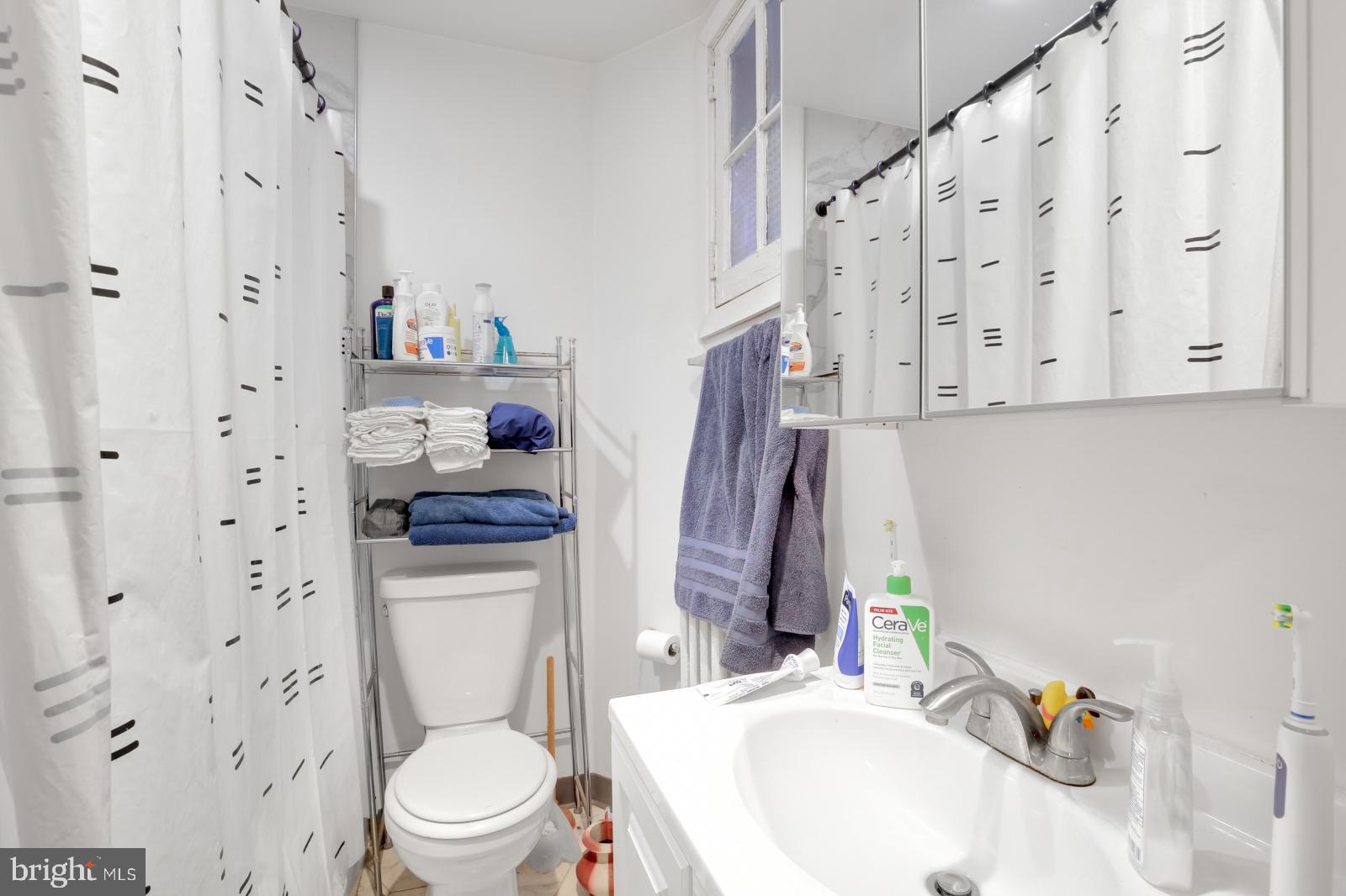 WASHINGTON SQ WEST - Residential Lease