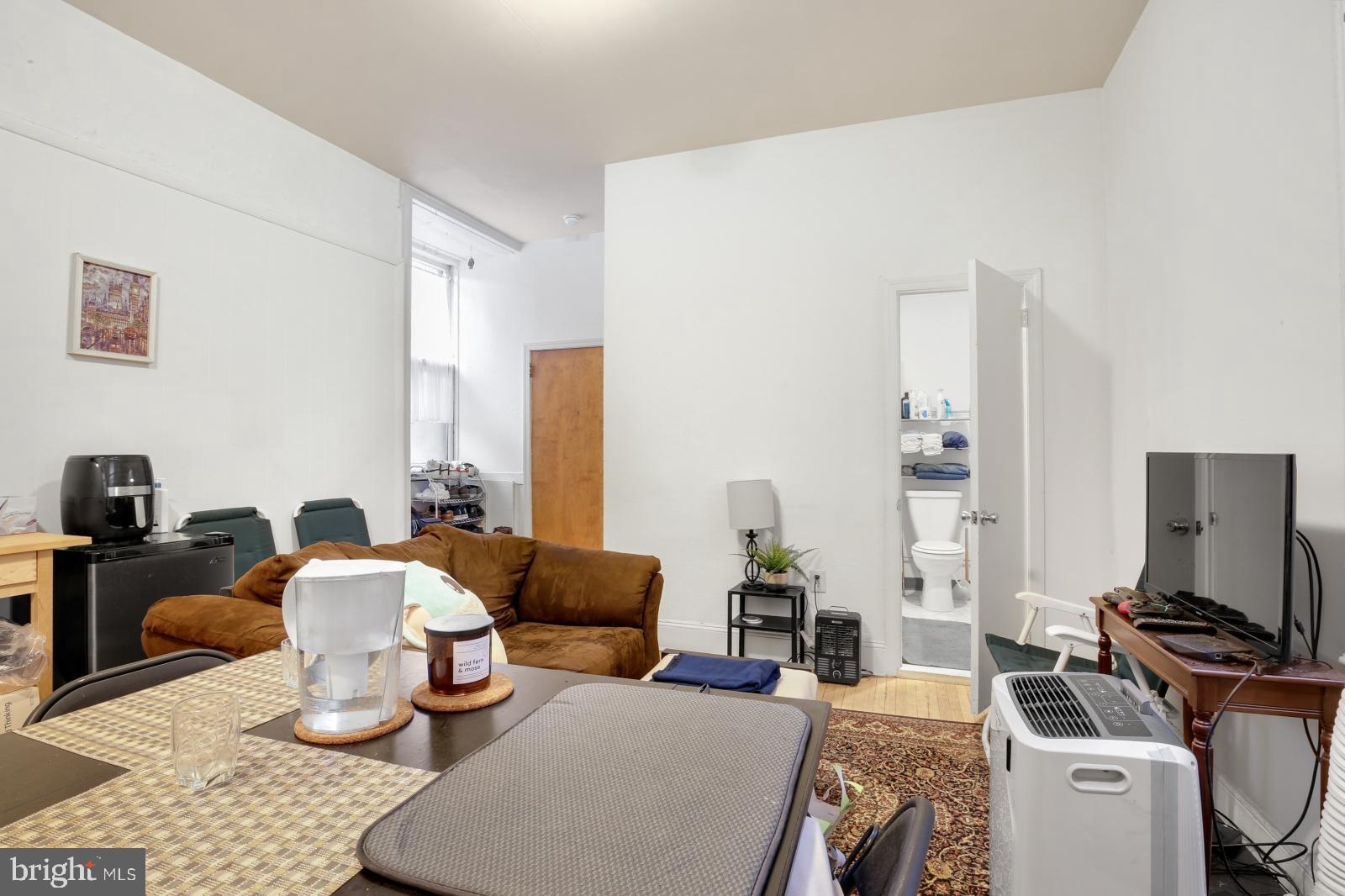 WASHINGTON SQ WEST - Residential Lease