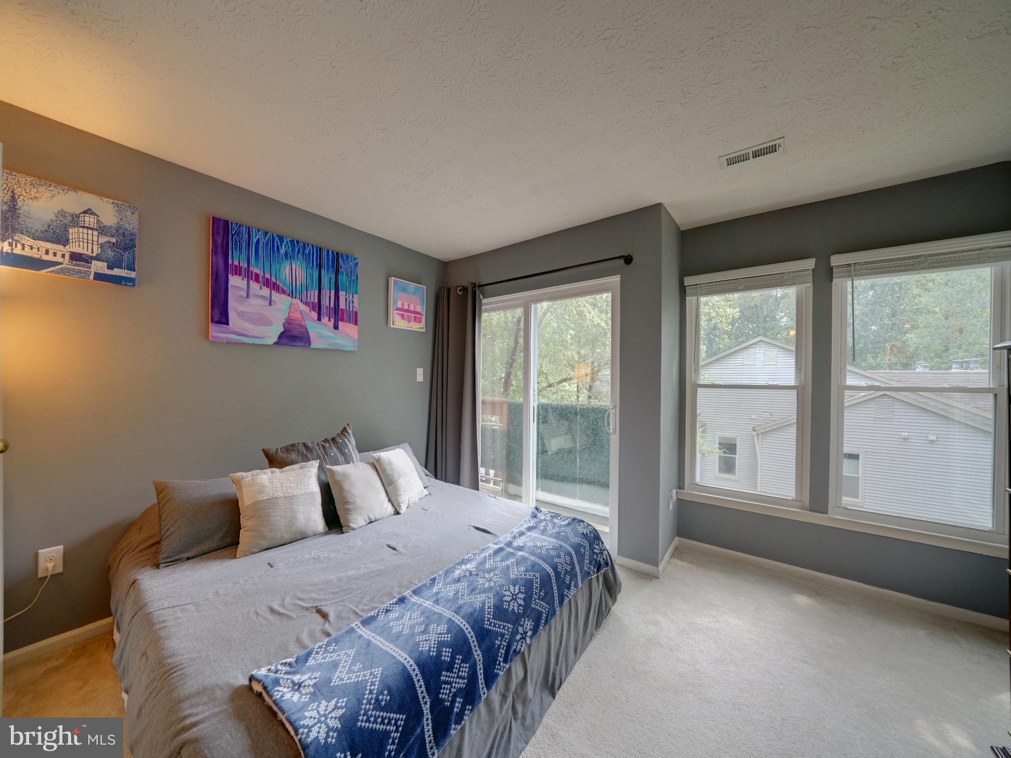 VILLAGE OF HICKORY RIDGE - Residential