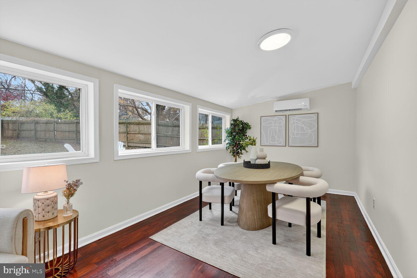 CAPITOL VIEW PARK - Residential