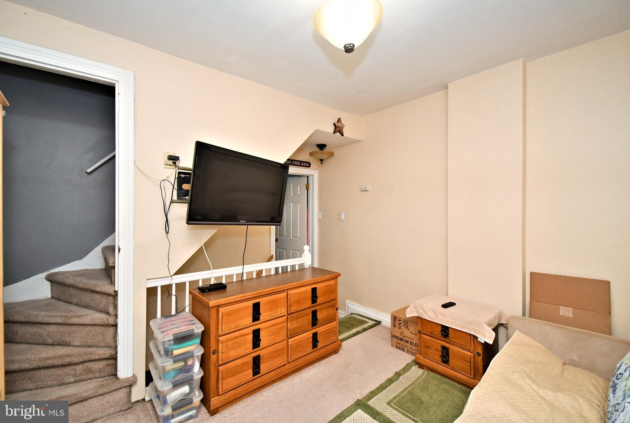 POTTSTOWN - Residential