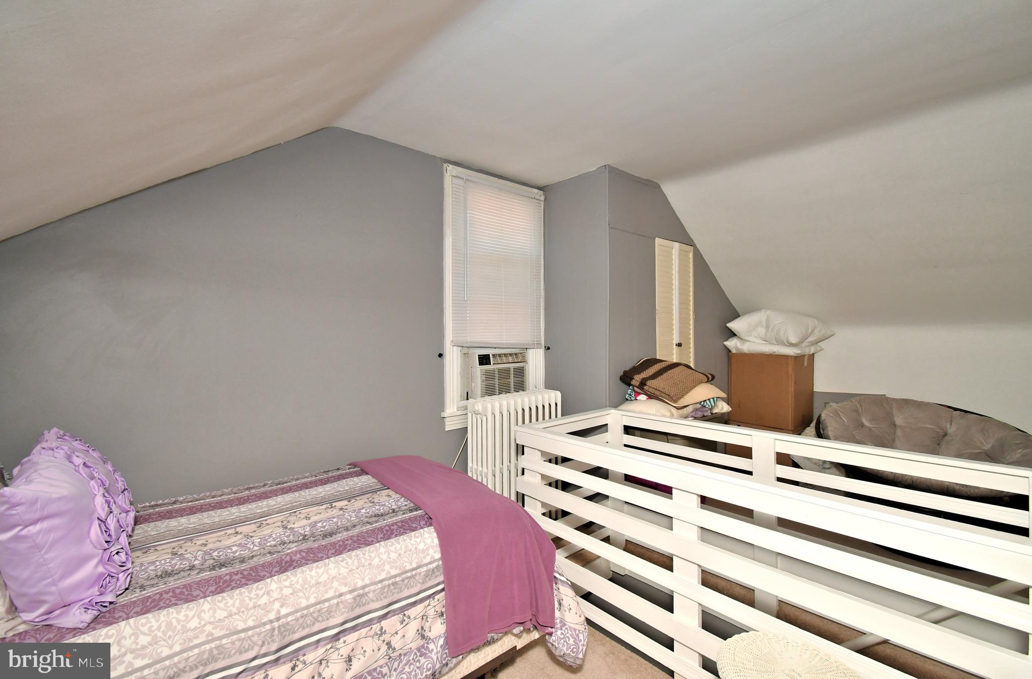 POTTSTOWN - Residential