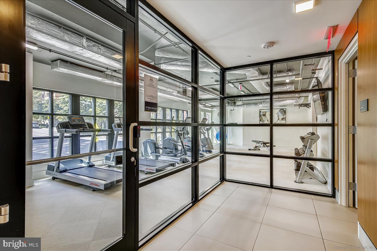 KEY AND NASH - Residential Lease