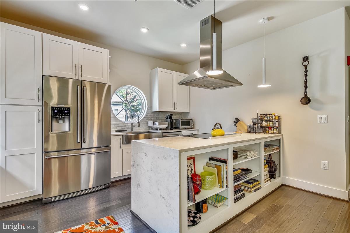 KEY AND NASH - Residential Lease