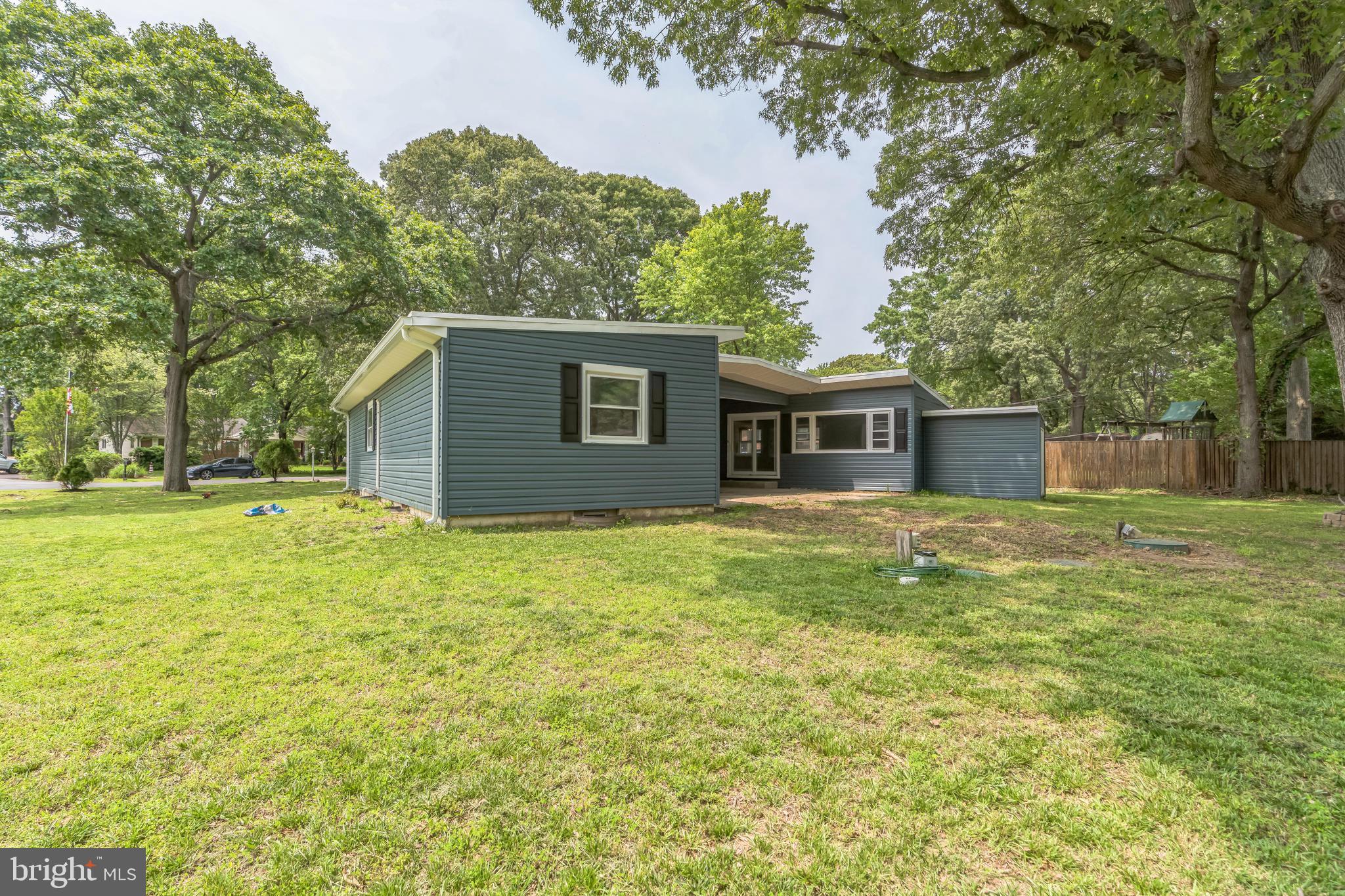 511 SYLVAN WAY