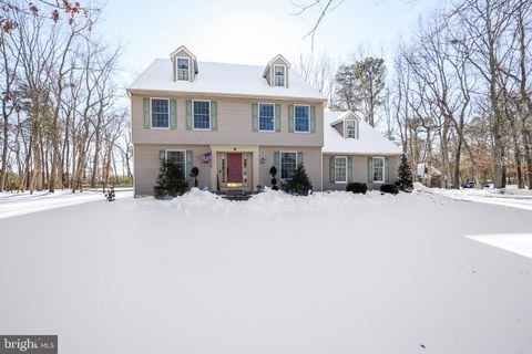 Photo of 4 Allen Court, TABERNACLE, NJ 08088 (MLS # NJBL2104932)