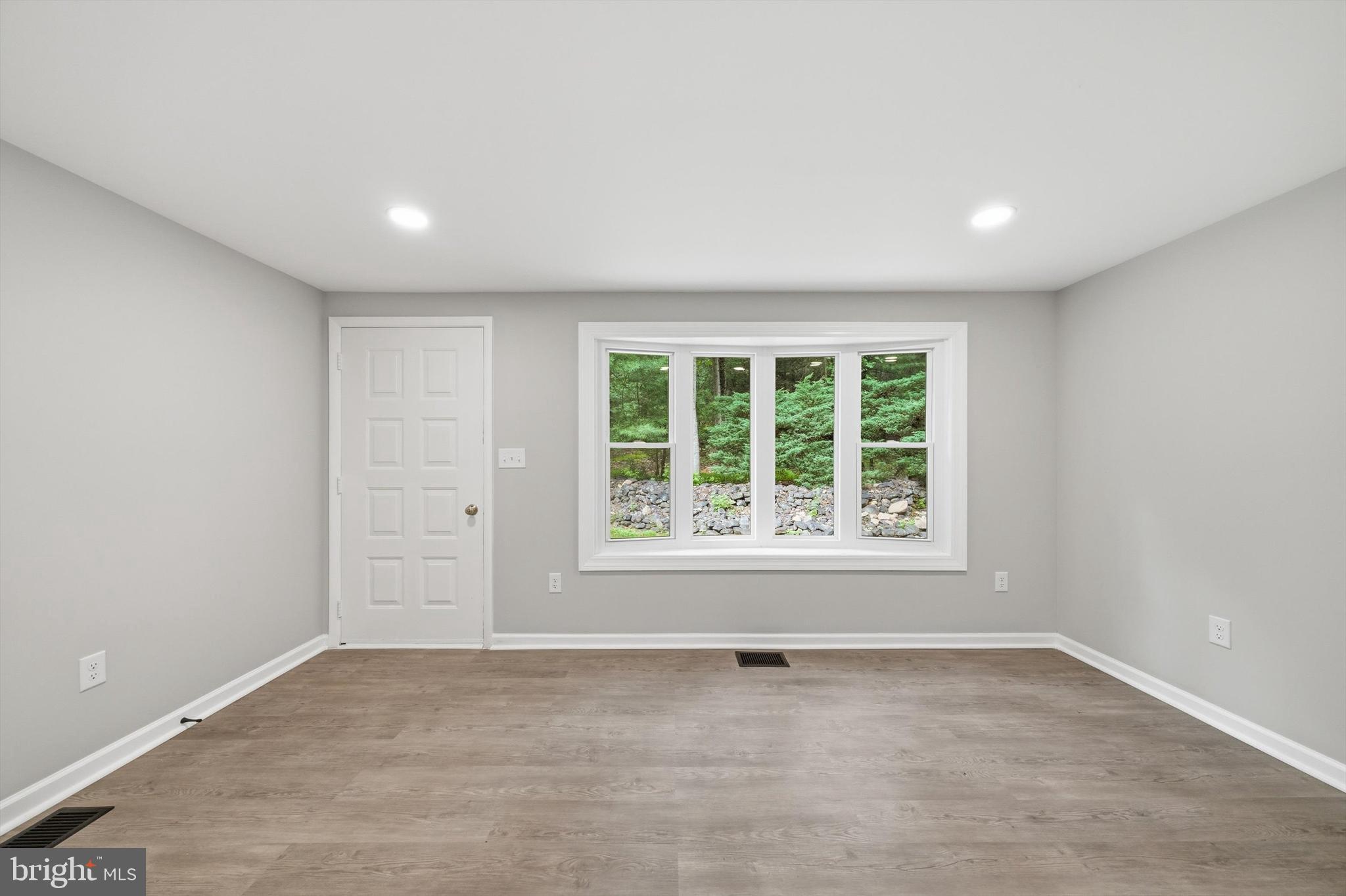 2911 KAETZEL ROAD