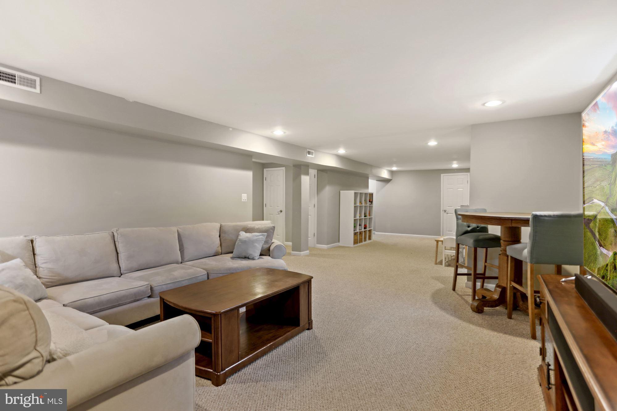 HIGHLAND VIEW - Residential