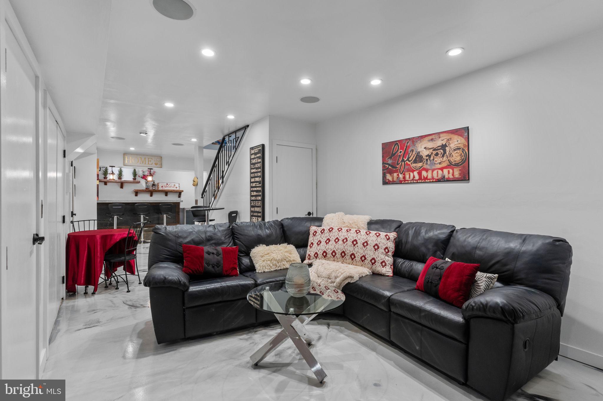 PENNSPORT - Residential Lease