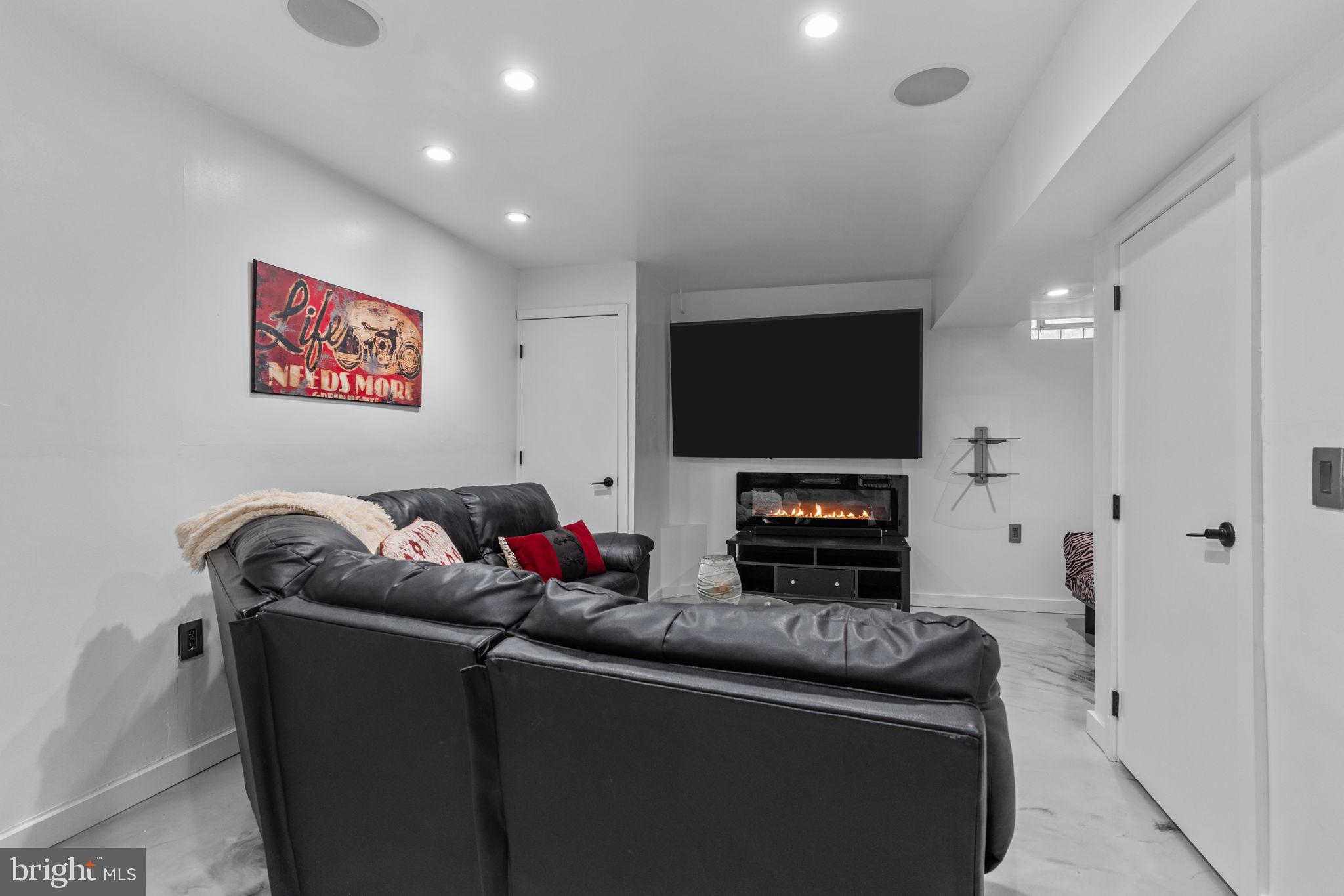 PENNSPORT - Residential Lease