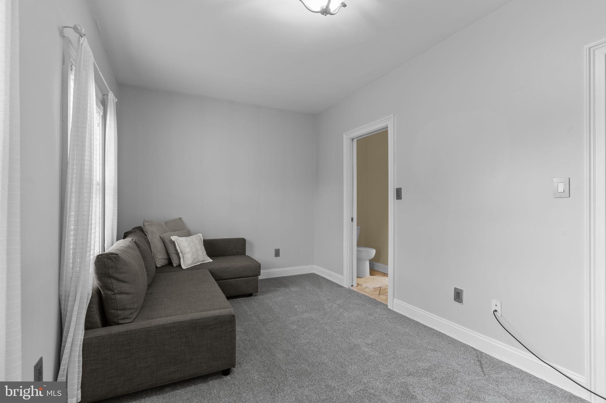 PENNSPORT - Residential Lease