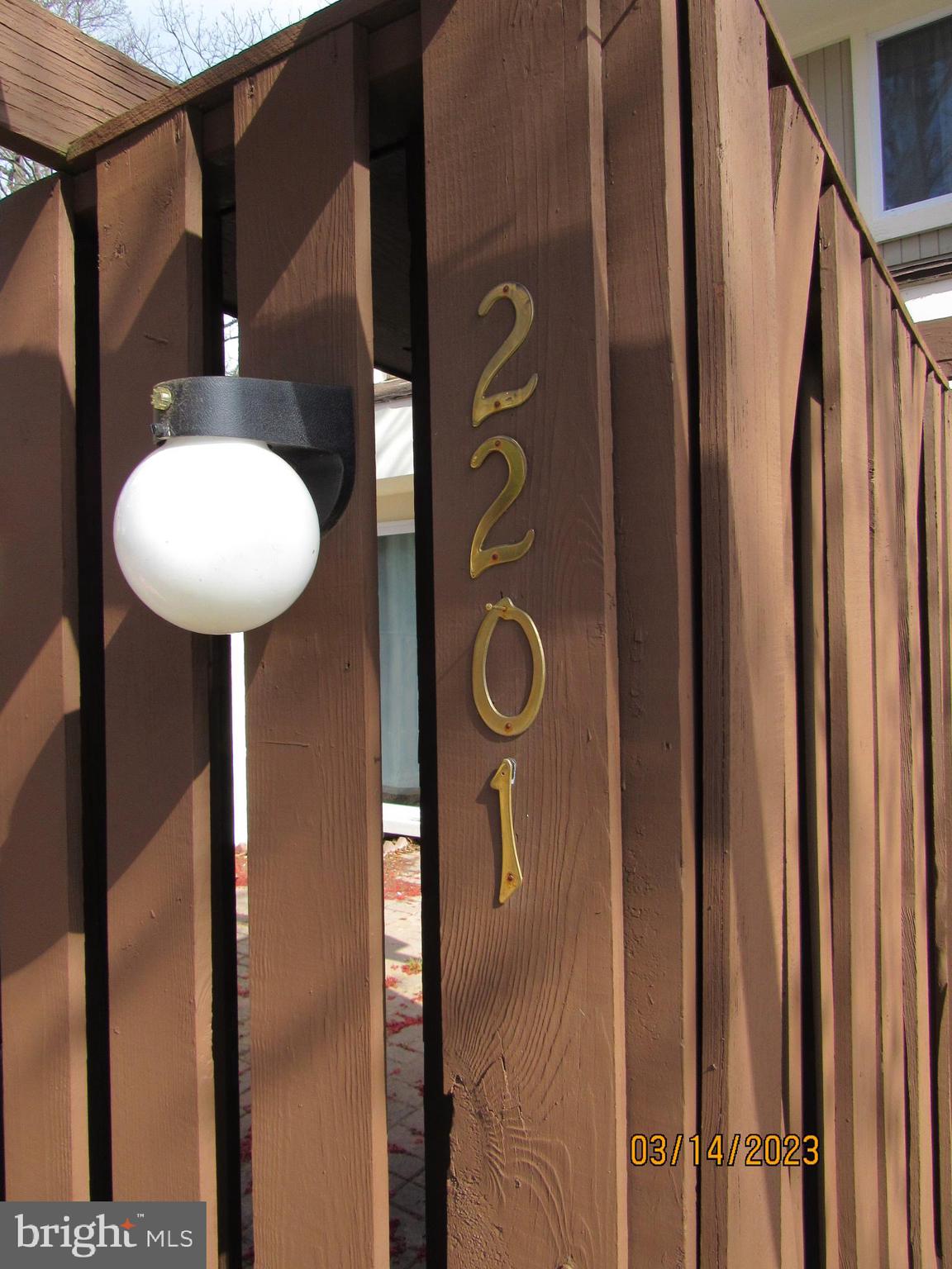 SOUTHGATE SQUARE CLUSTER - Residential Lease