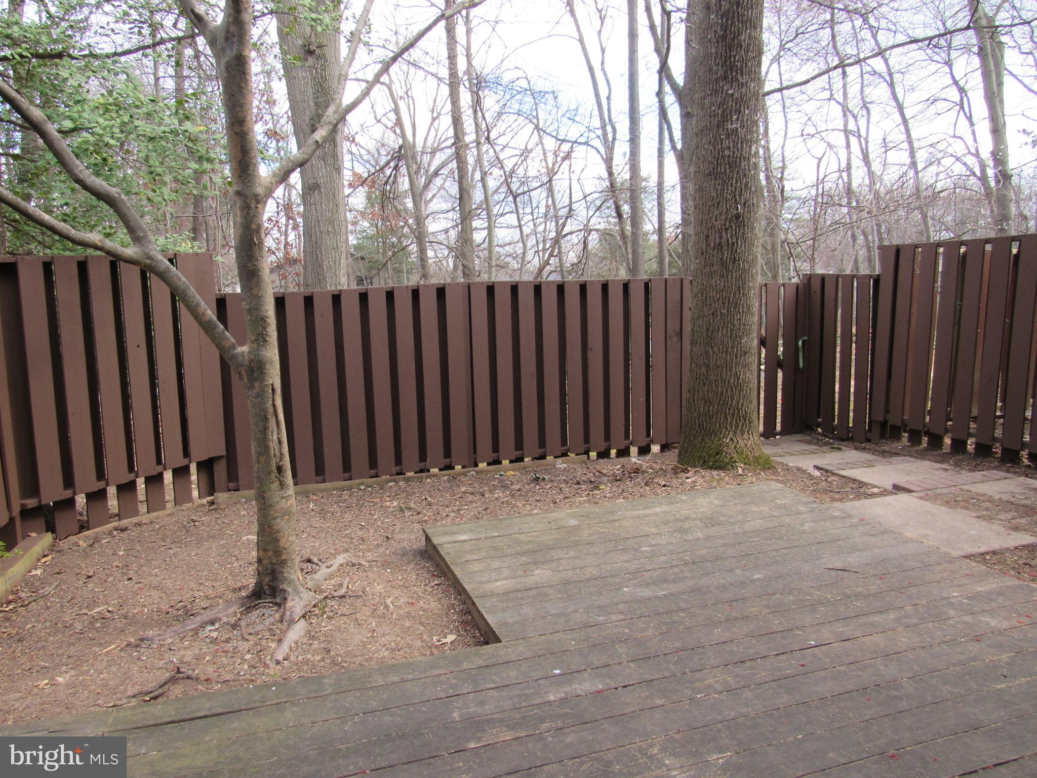 SOUTHGATE SQUARE CLUSTER - Residential Lease